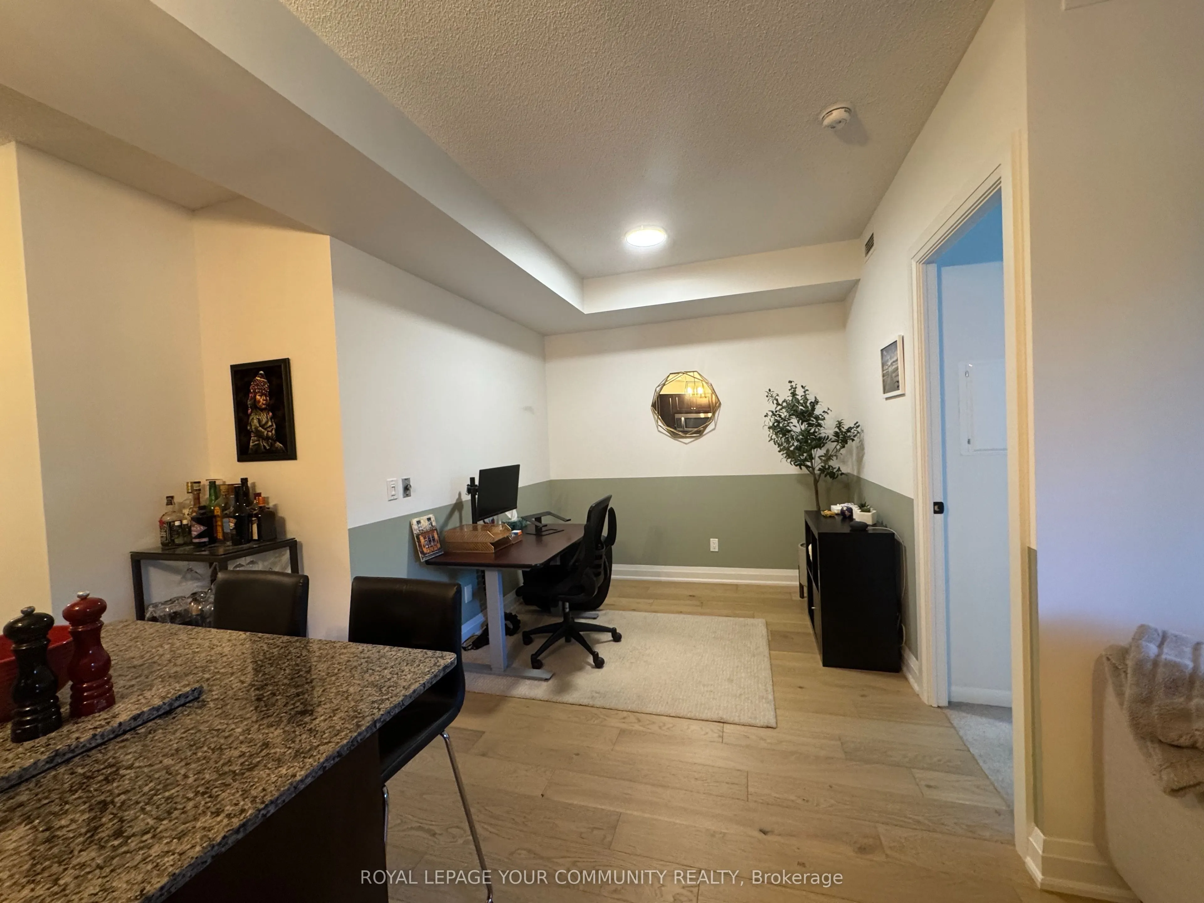 209 Fort York Boulevard, #384