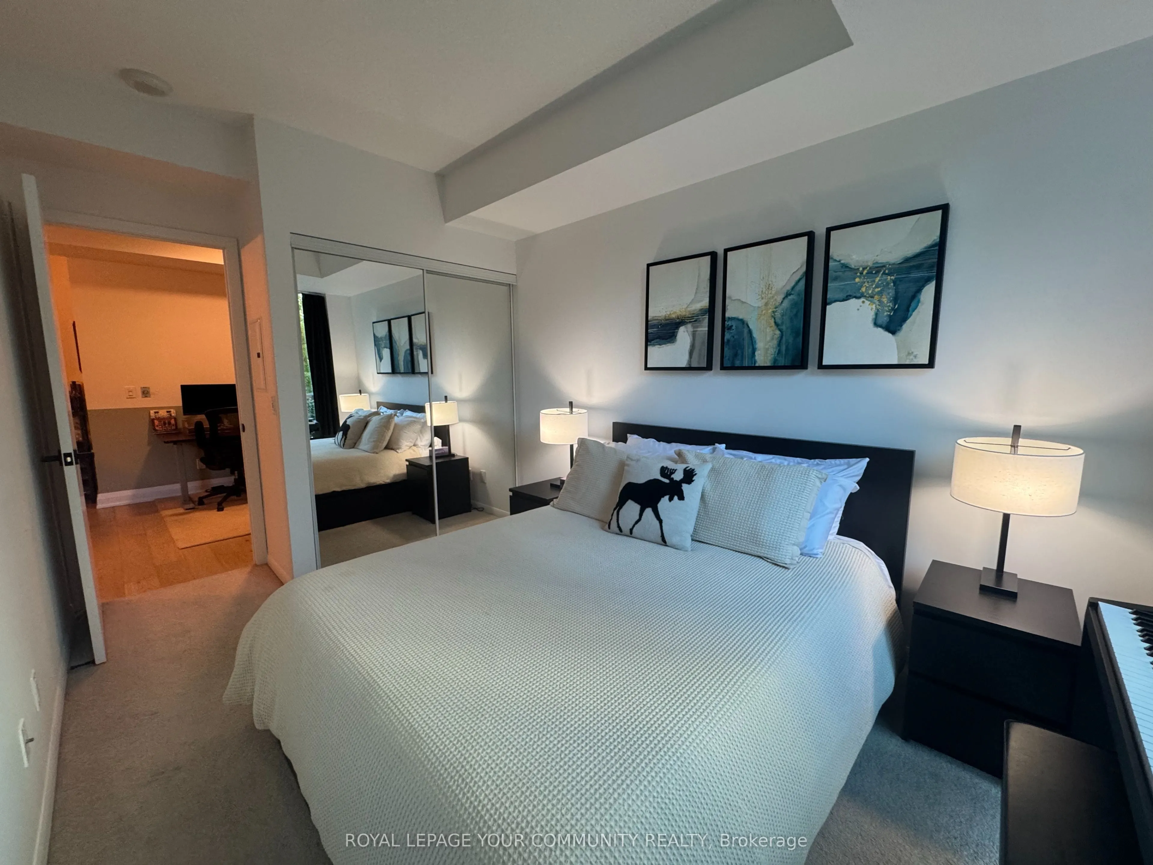 209 Fort York Boulevard, #384