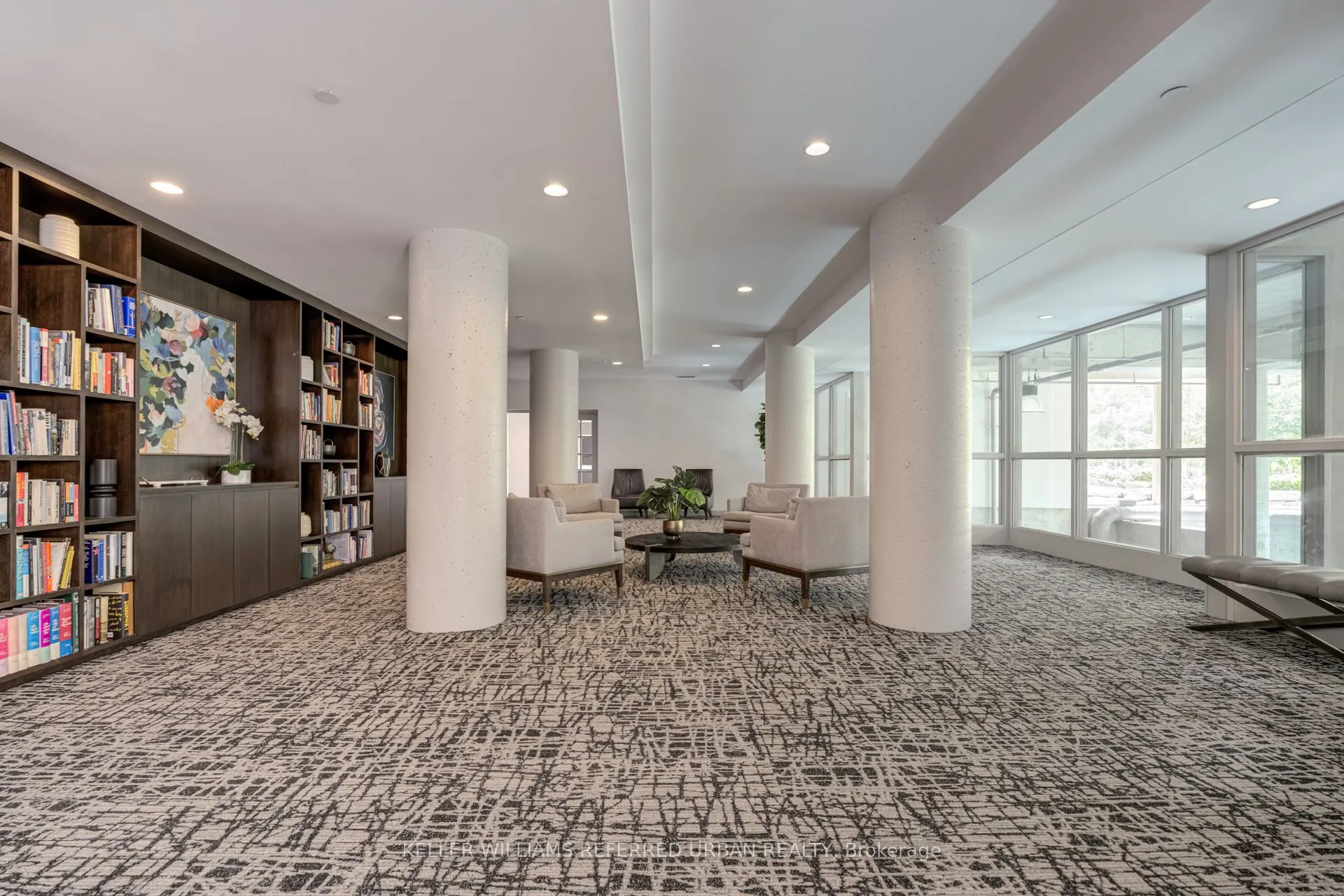 60 Homewood Avenue, #332