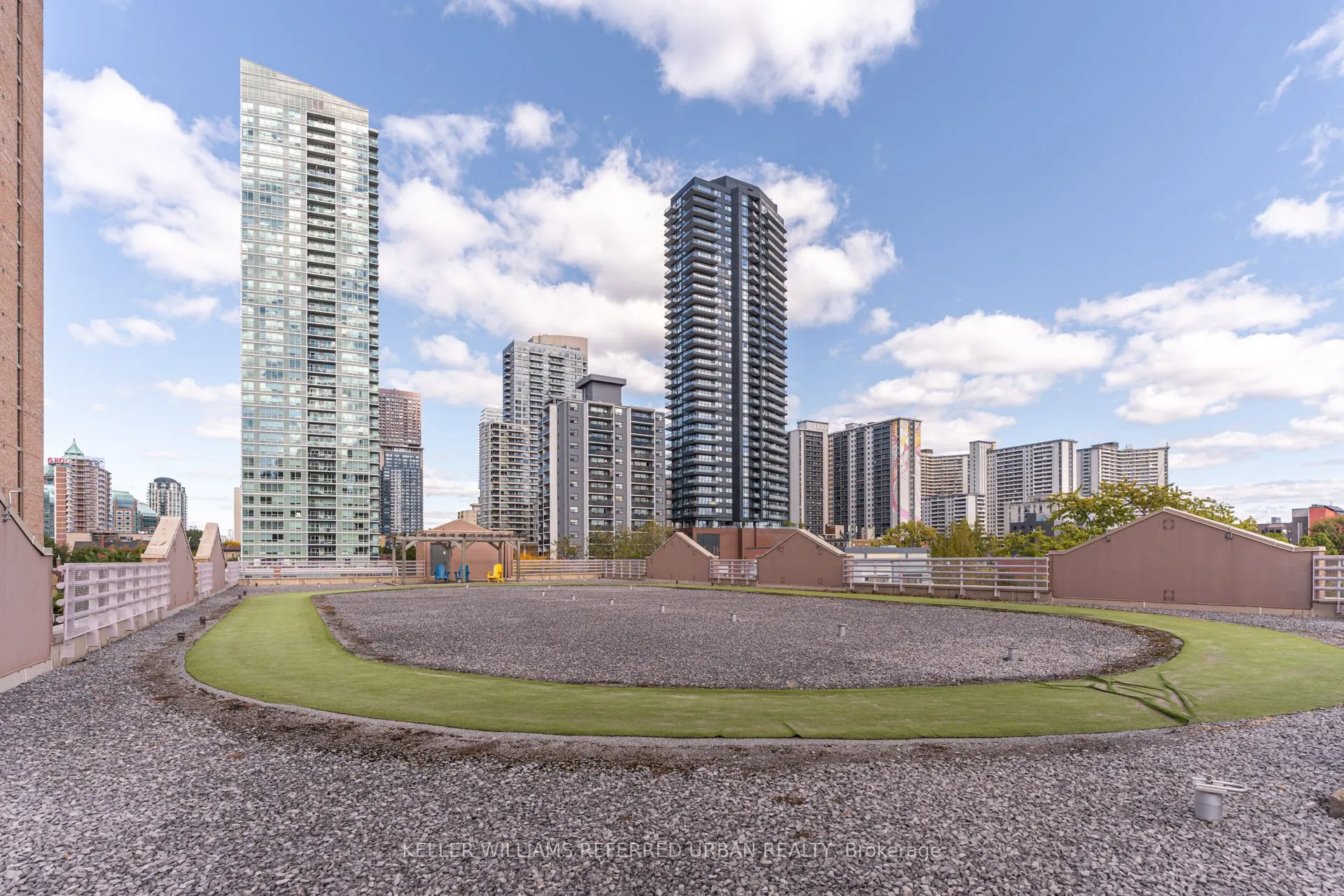 60 Homewood Avenue, #332