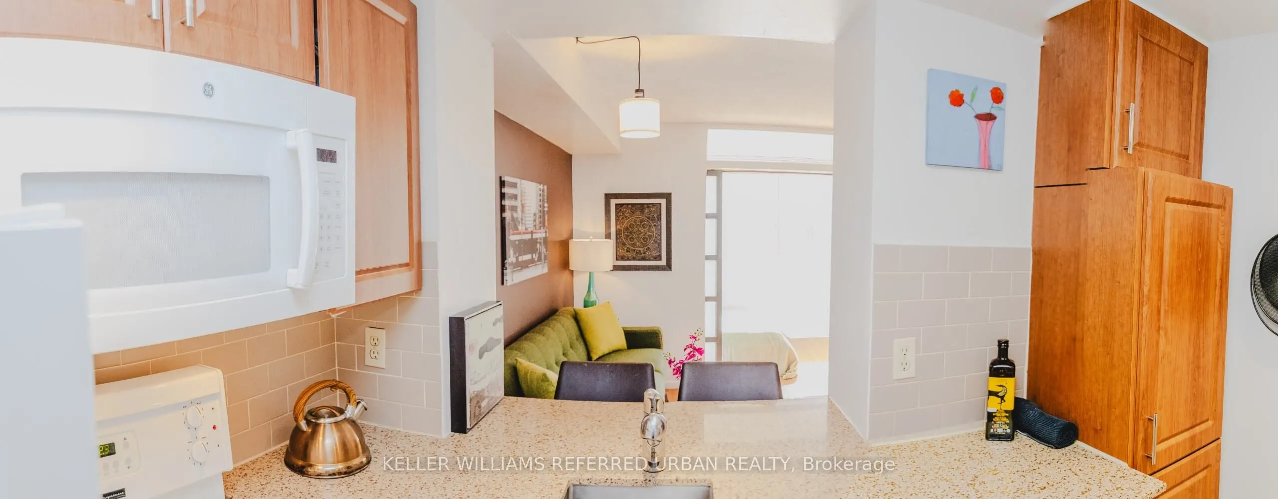 60 Homewood Avenue, #332