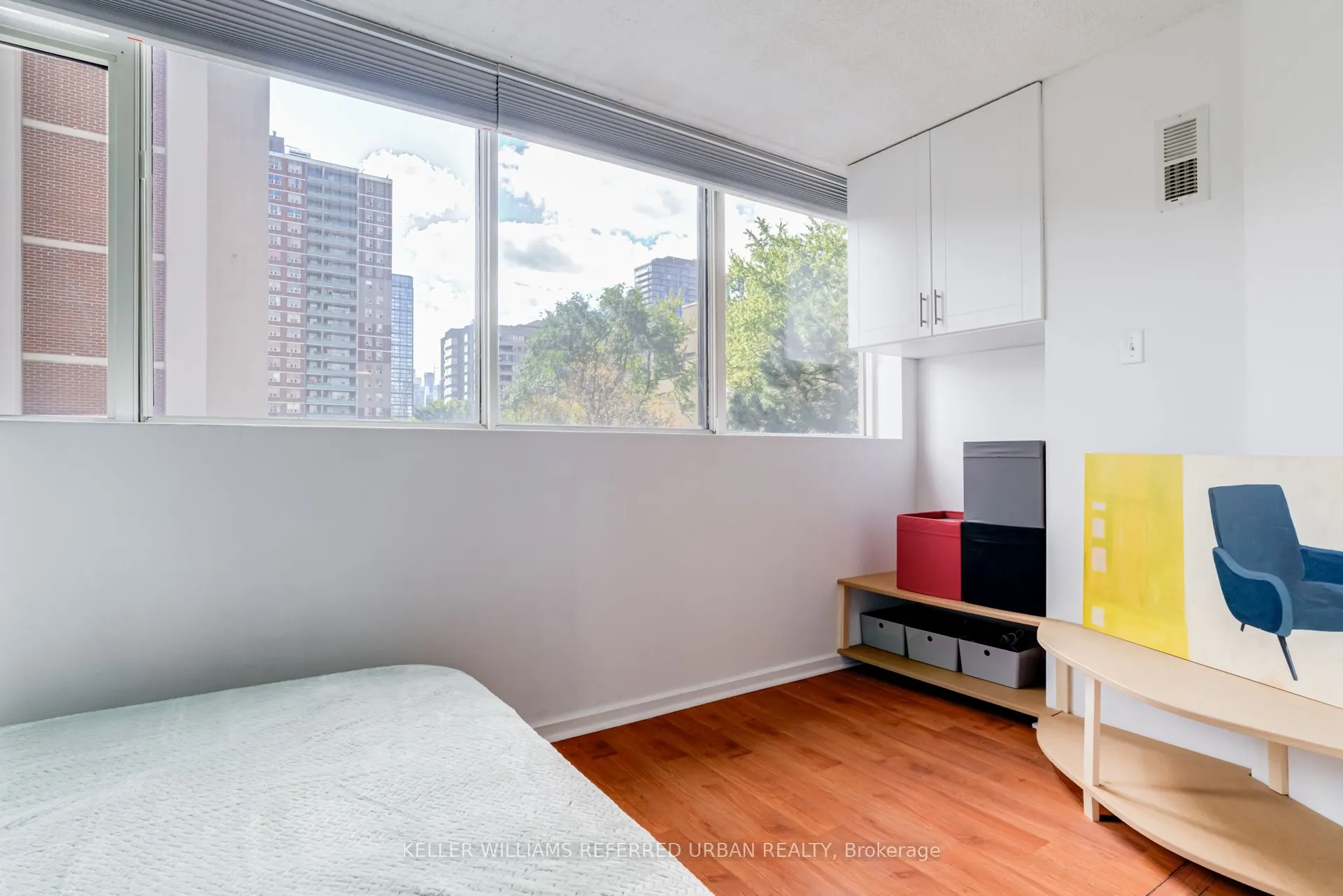 60 Homewood Avenue, #332