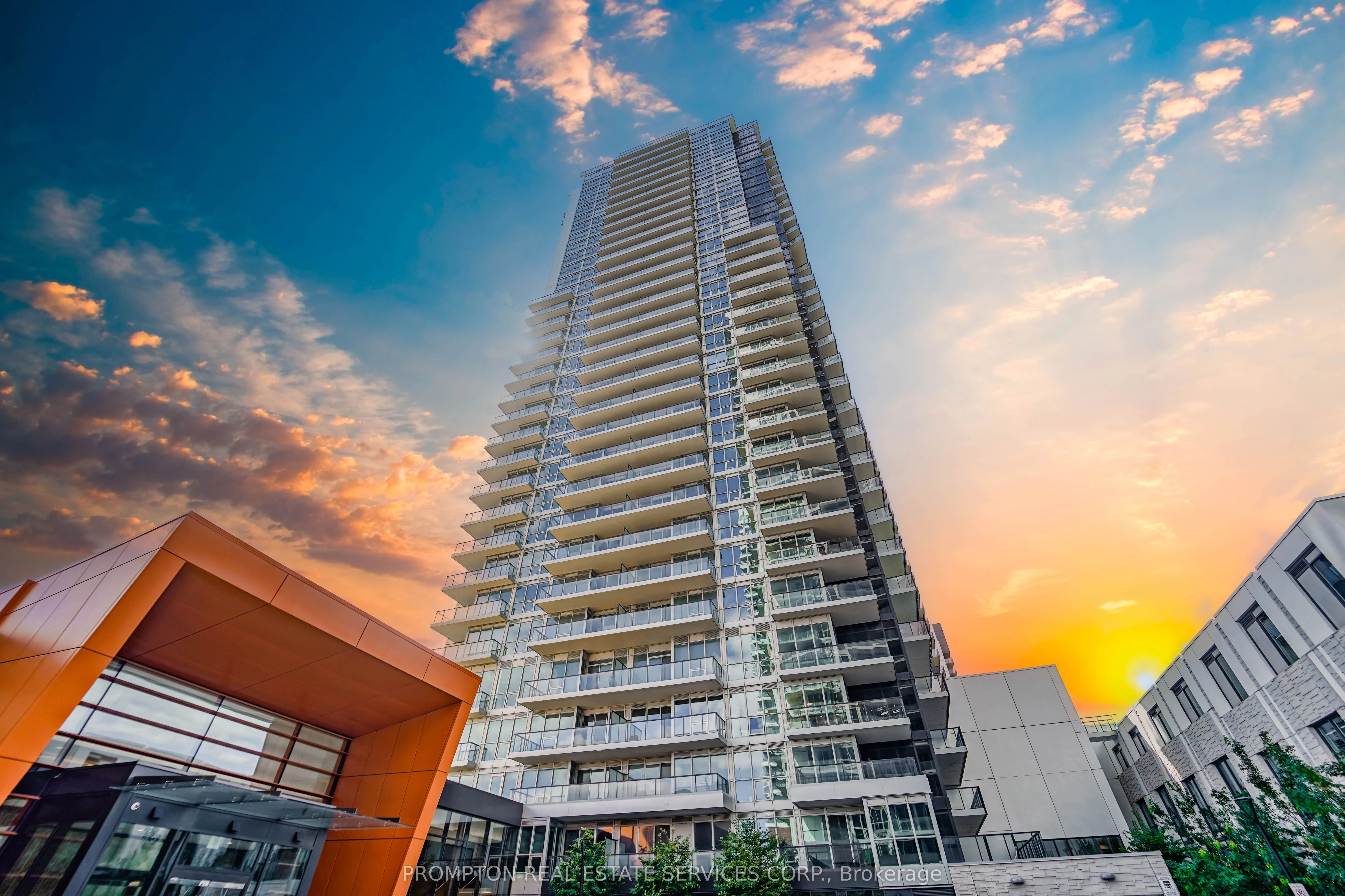 73 McMahon Drive, #107