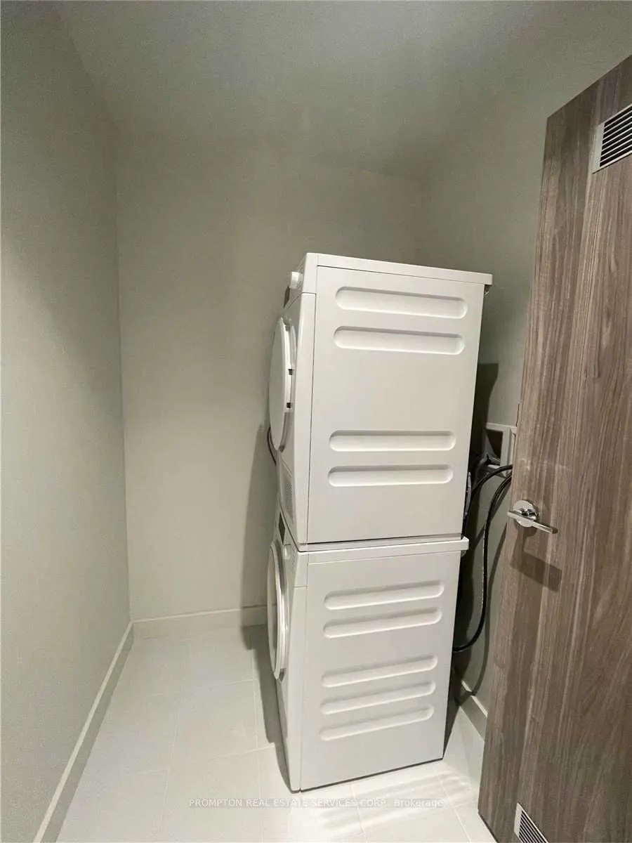 73 McMahon Drive, #107