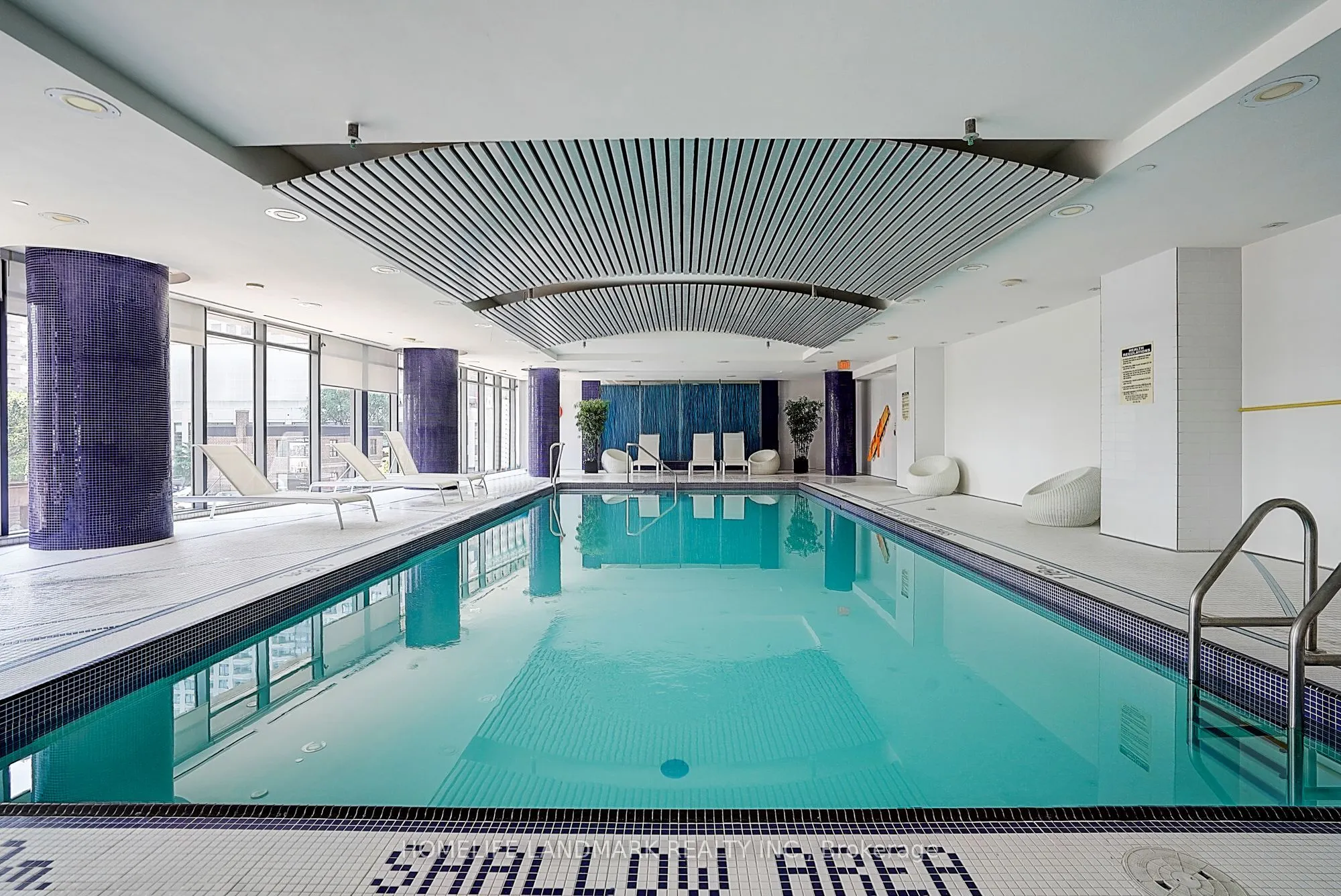 5162 Yonge Street, #208