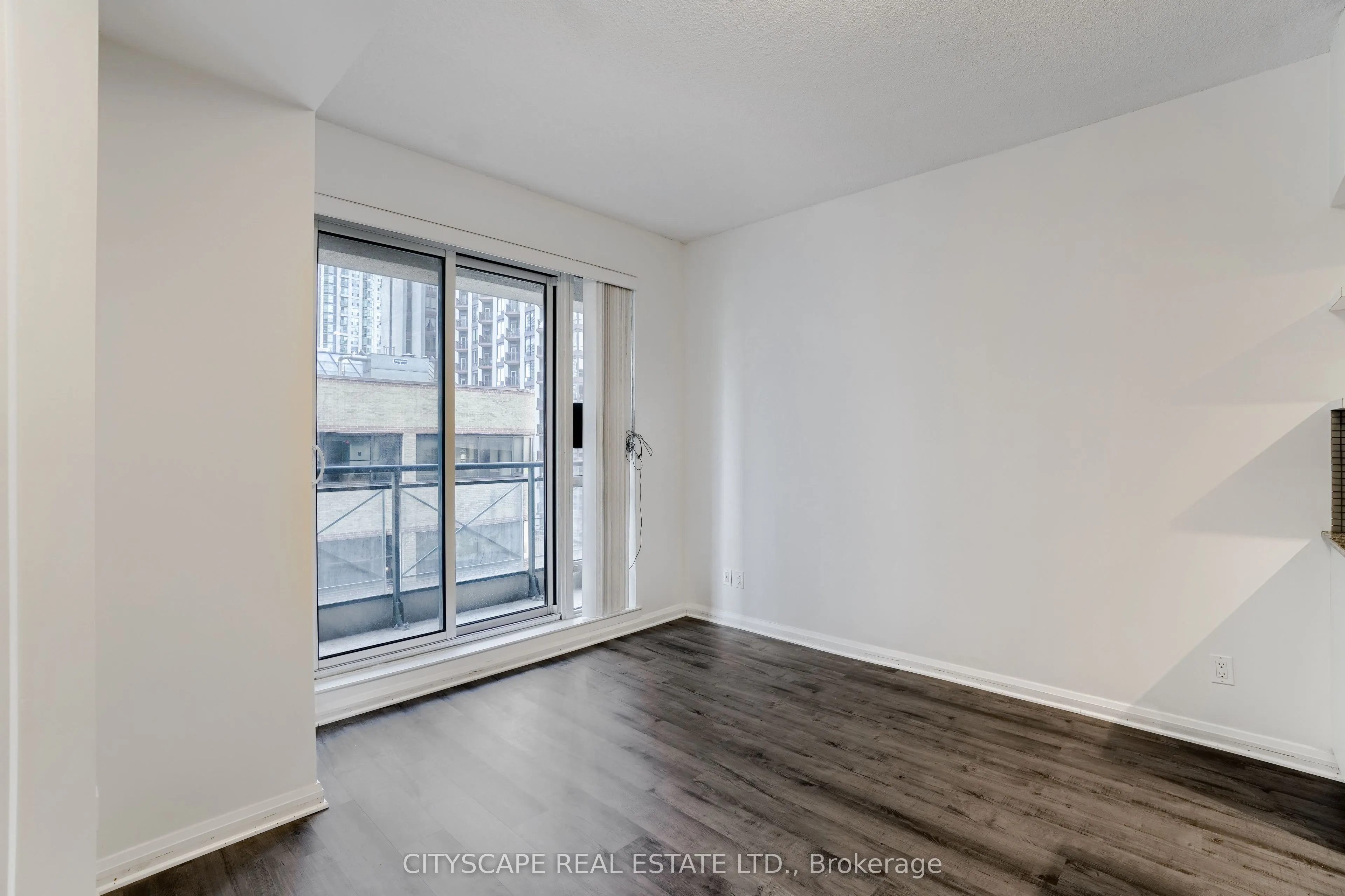 35 Hayden Street, #809