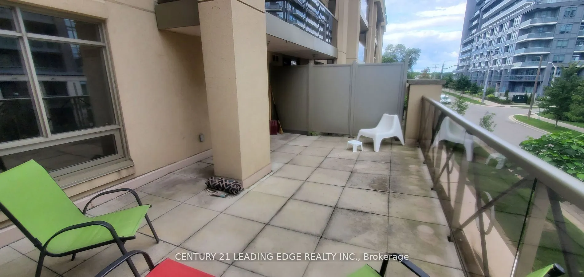 18 Kenaston Gardens, #212