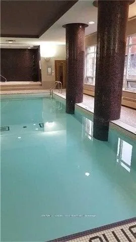 18 Kenaston Gardens, #212