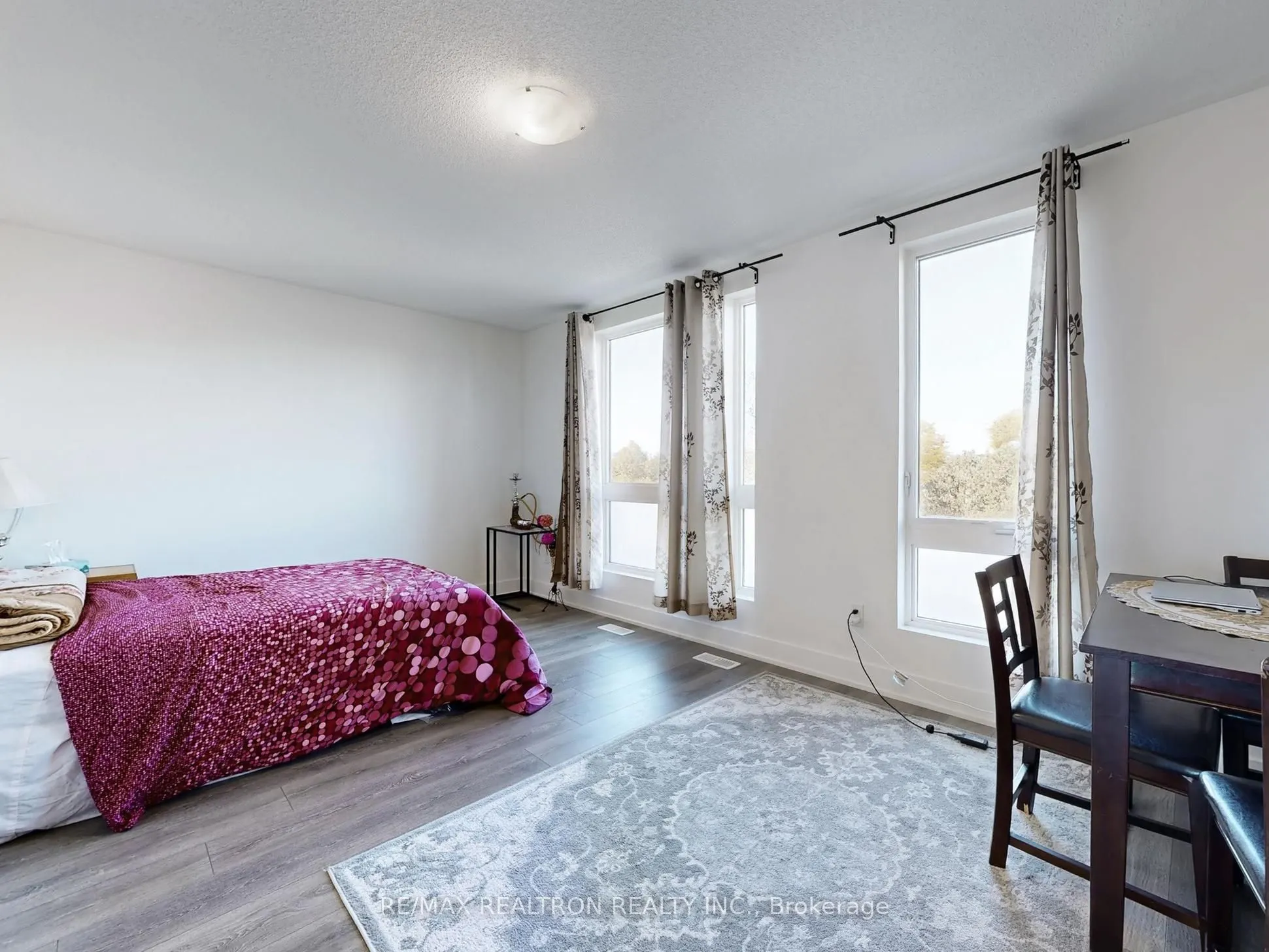 180 Fairview Mal Drive, #108