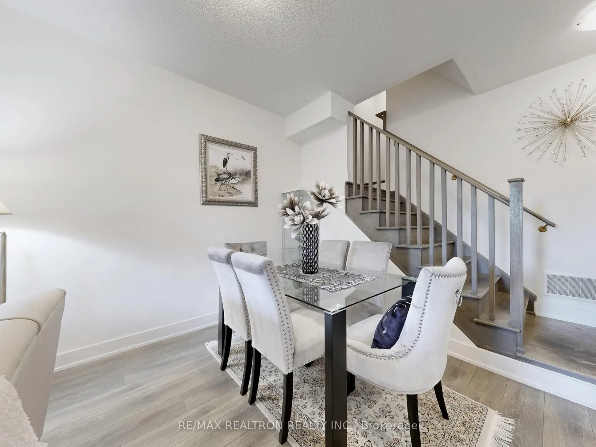 180 Fairview Mal Drive, #108