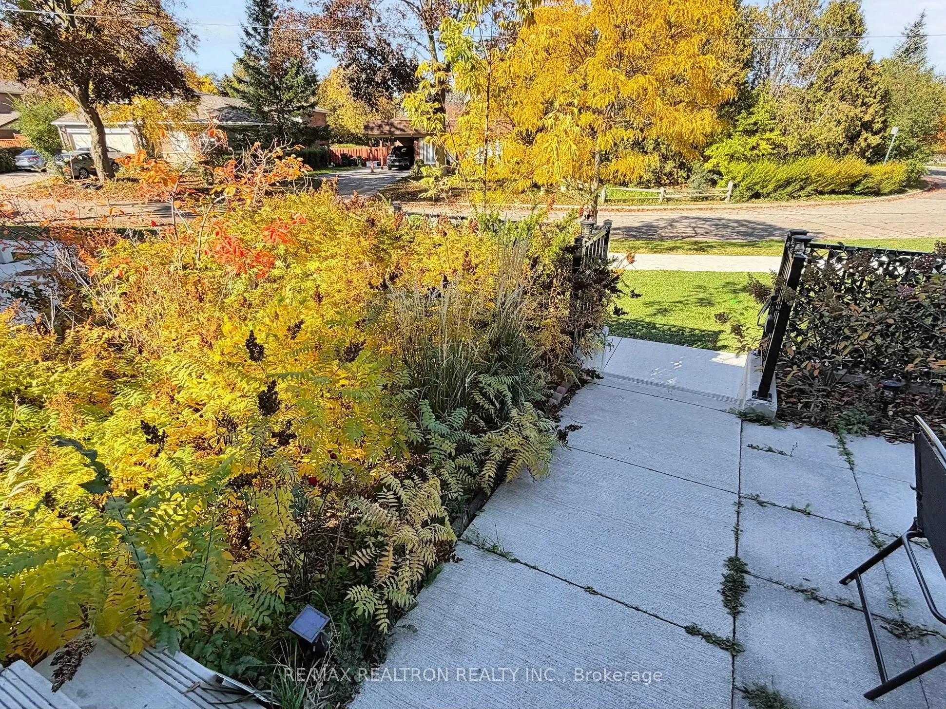 180 Fairview Mal Drive, #108