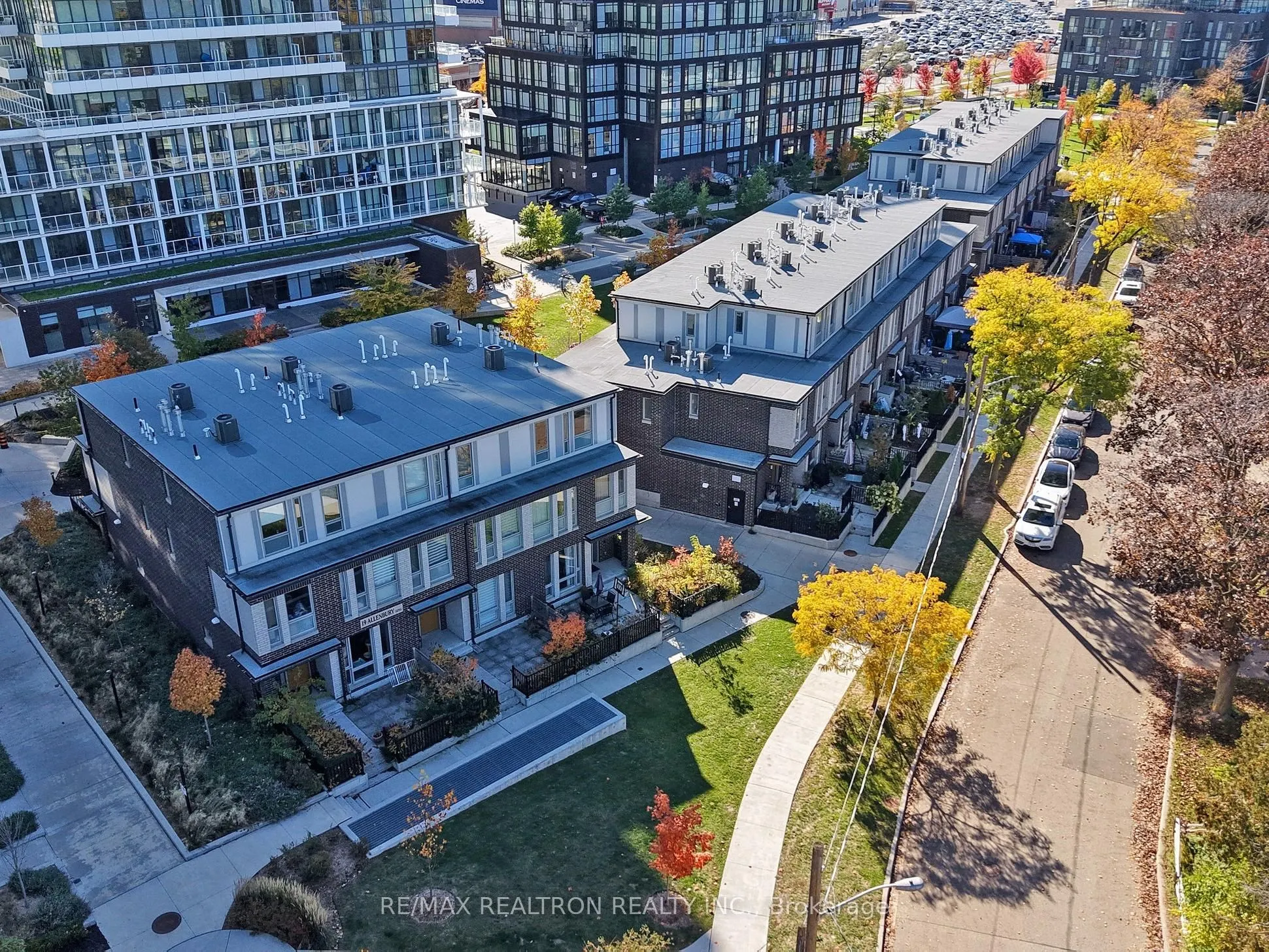 180 Fairview Mal Drive, #108