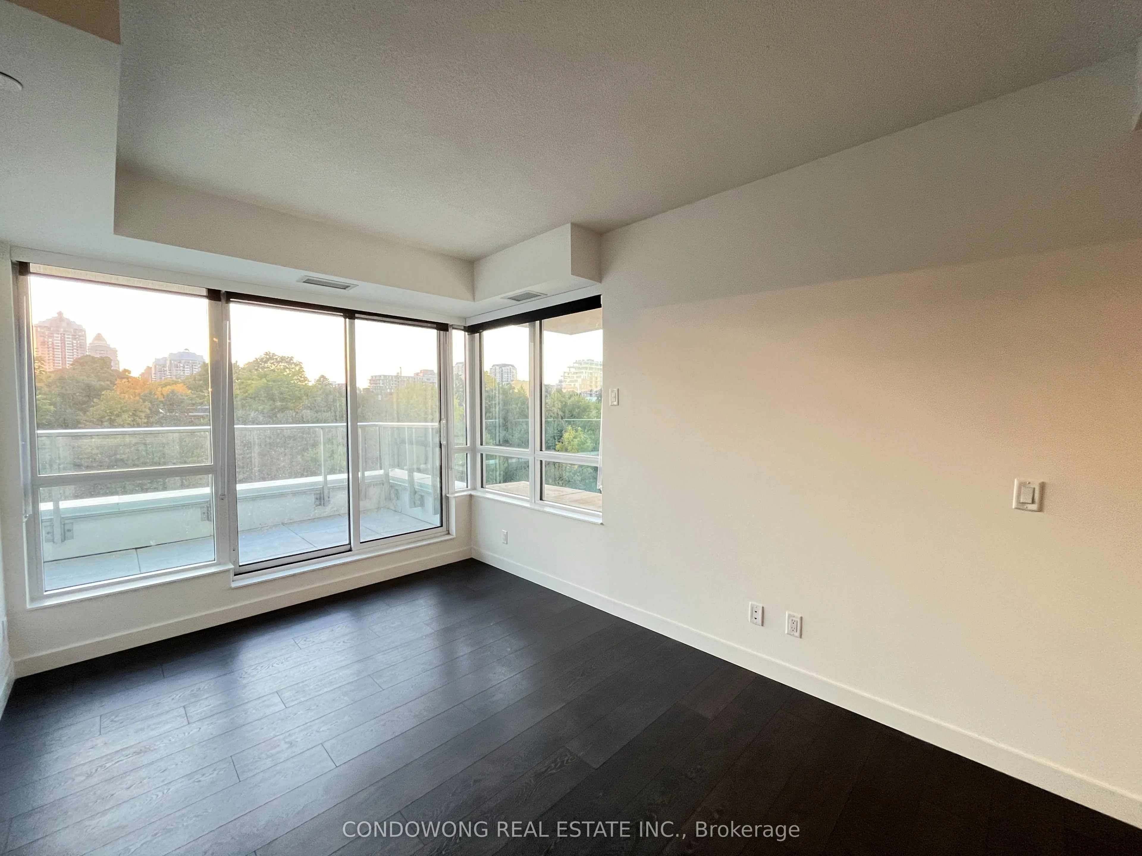 25 Mcmahon Drive, #609