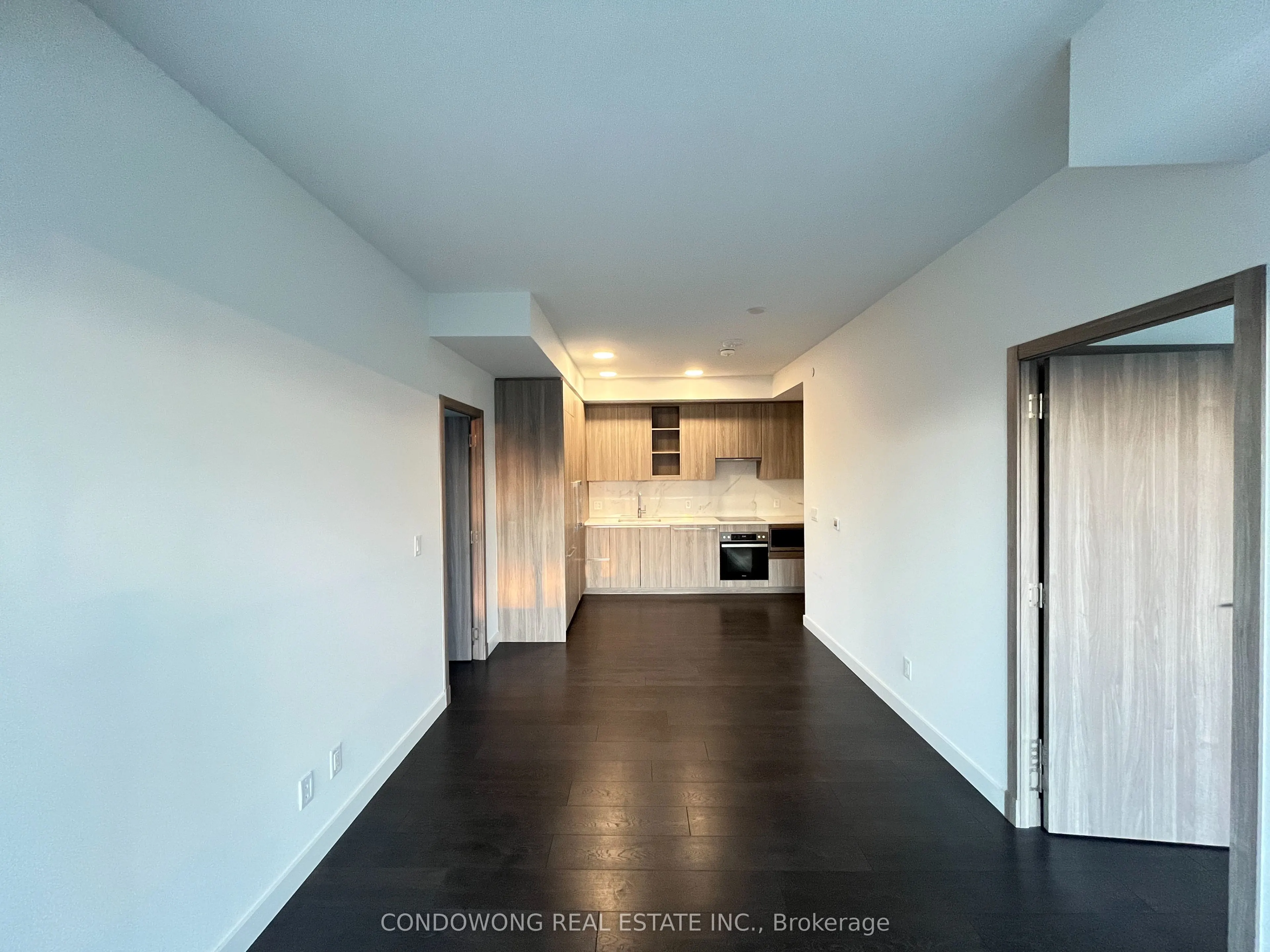 25 Mcmahon Drive, #609