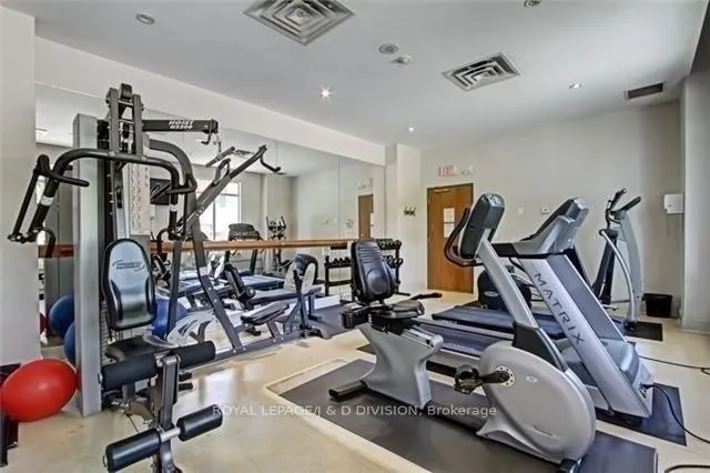 18 Kenaston Gardens, #1407