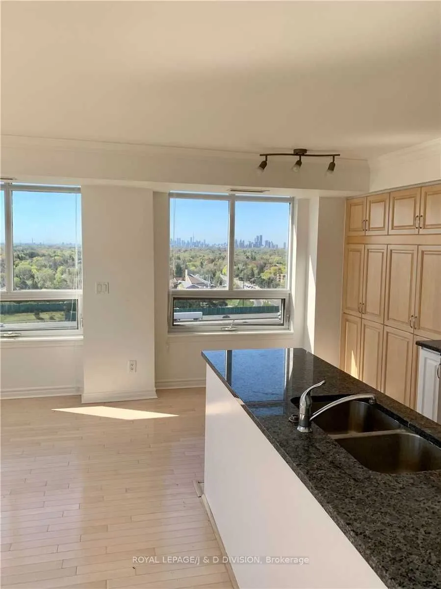 18 Kenaston Gardens, #1407