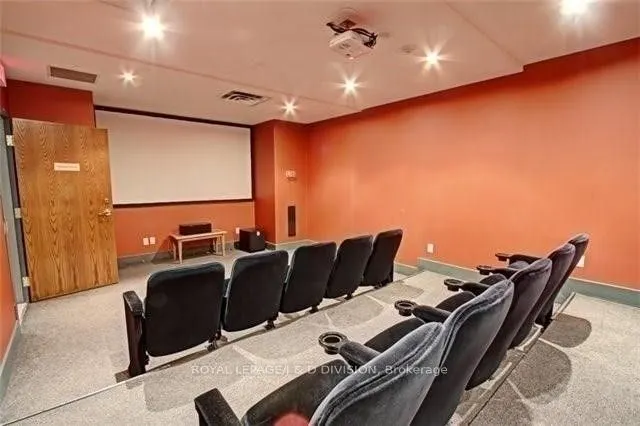 18 Kenaston Gardens, #1407