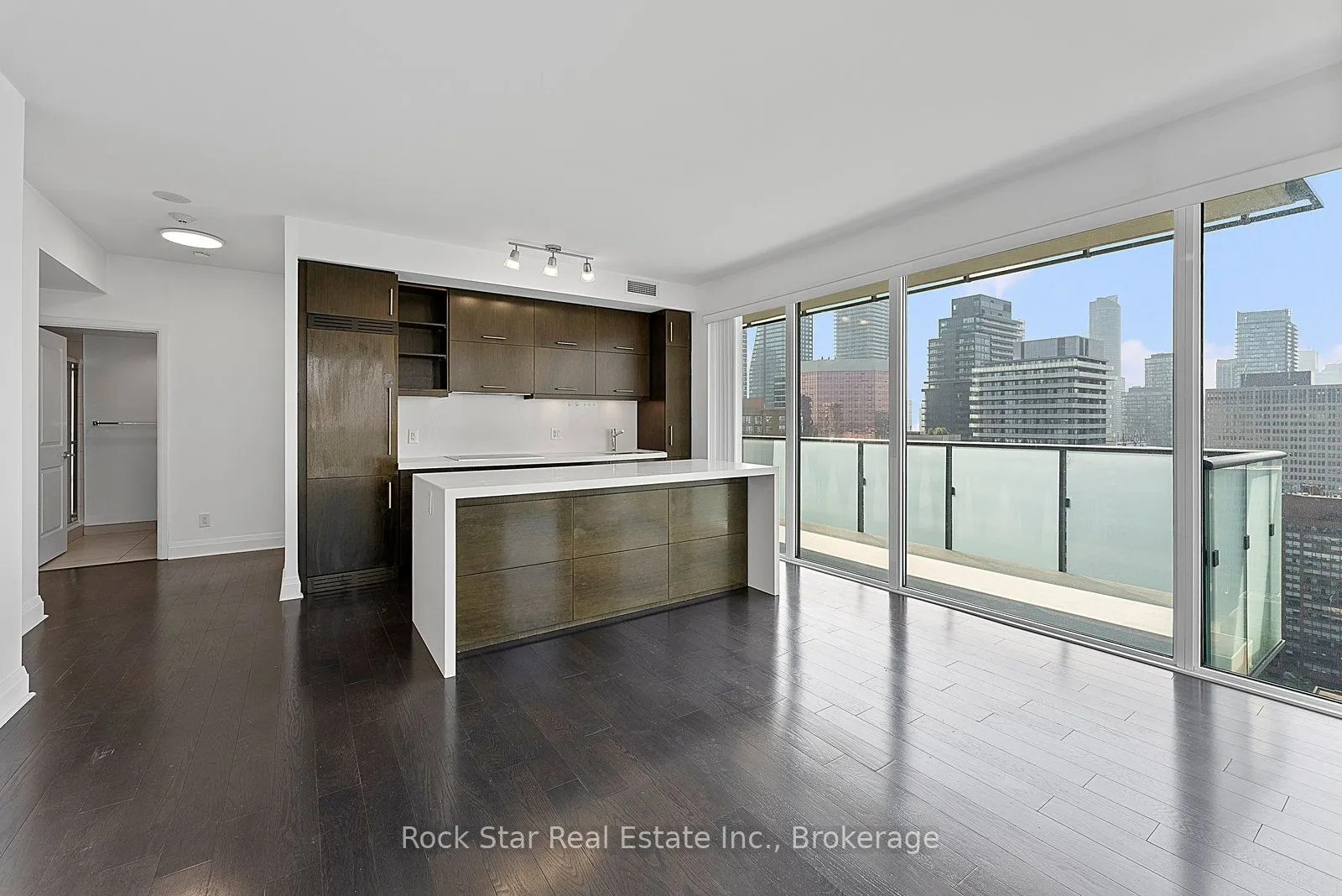 65 St. Mary Street, #2604