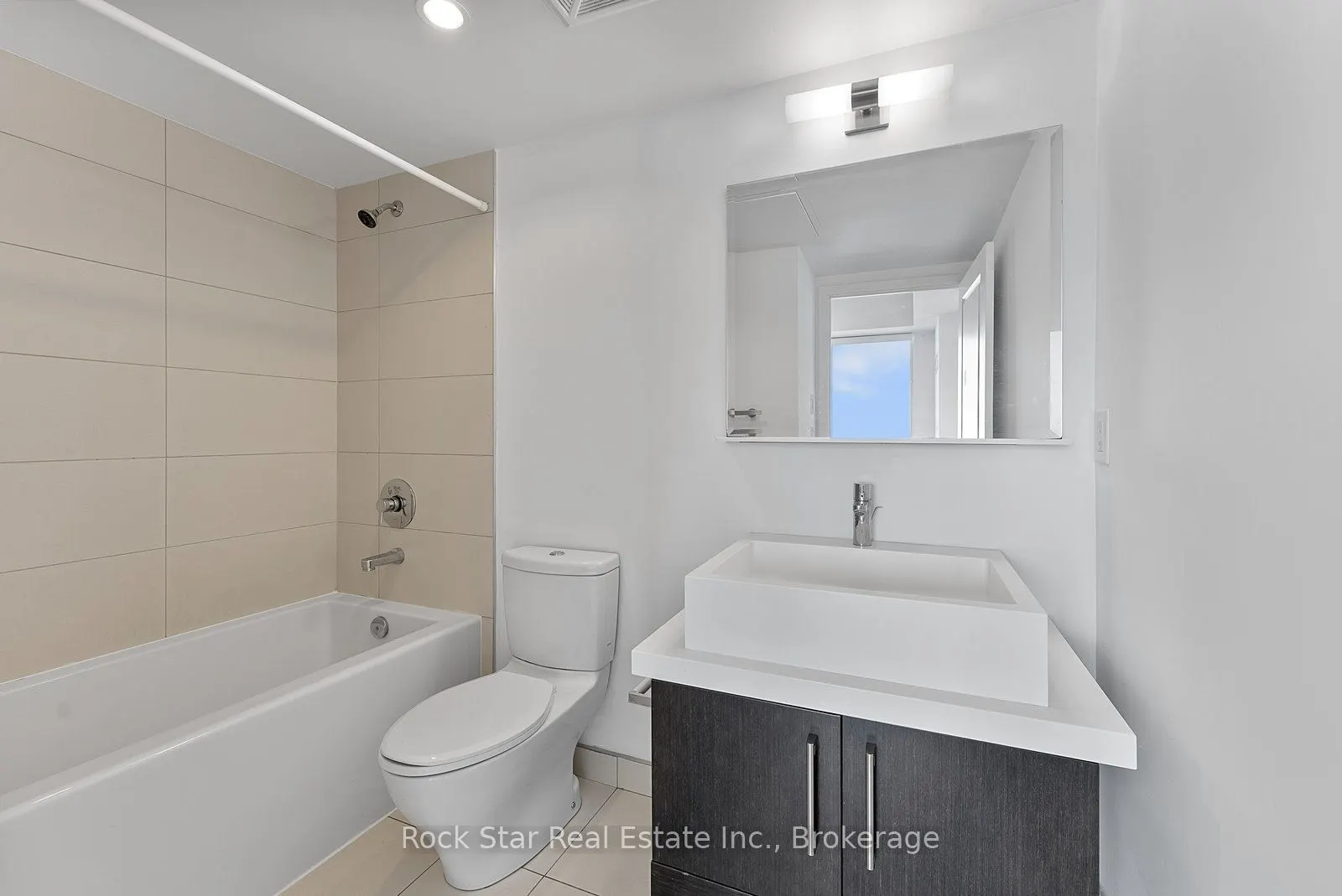 65 St. Mary Street, #2604