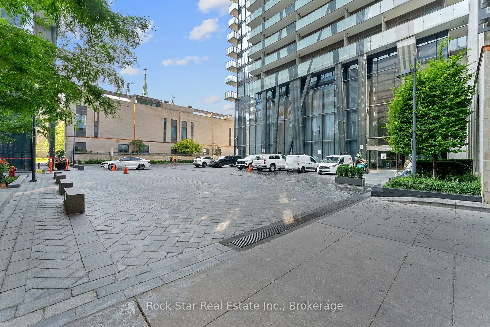 65 St. Mary Street, #2604