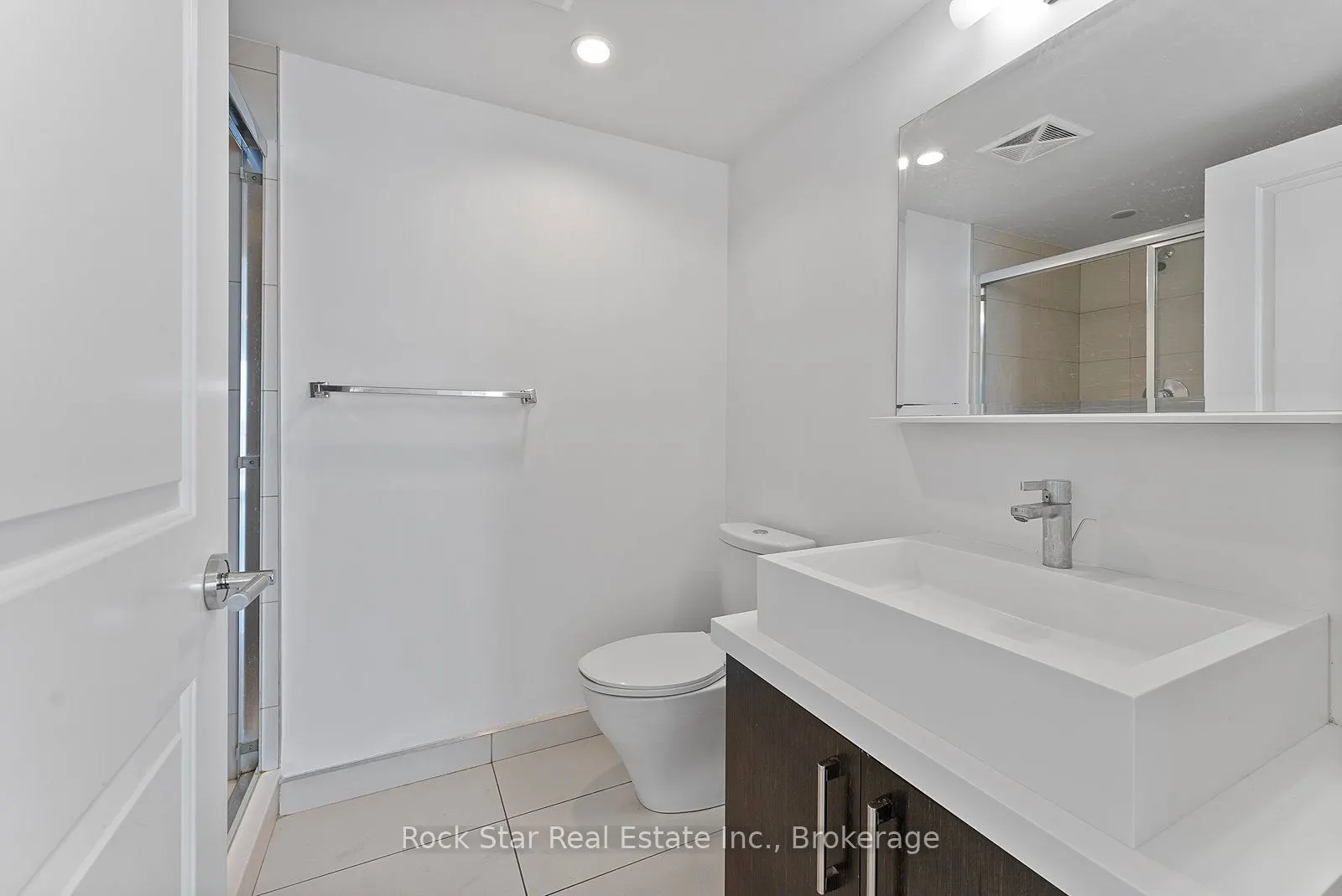 65 St. Mary Street, #2604