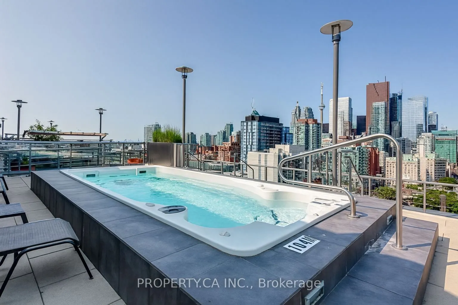 320 Richmond Street E, #1122