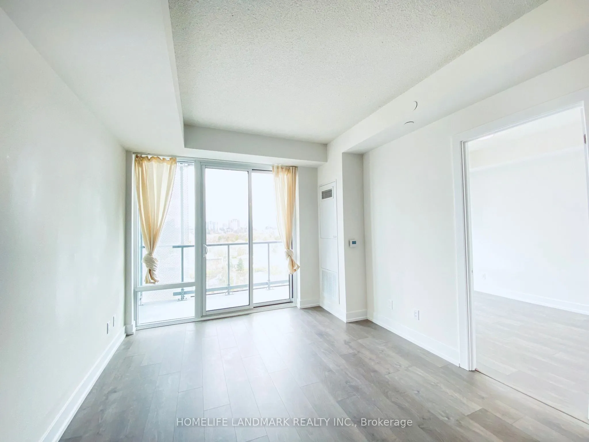 25 Adra Grado Way, #1240