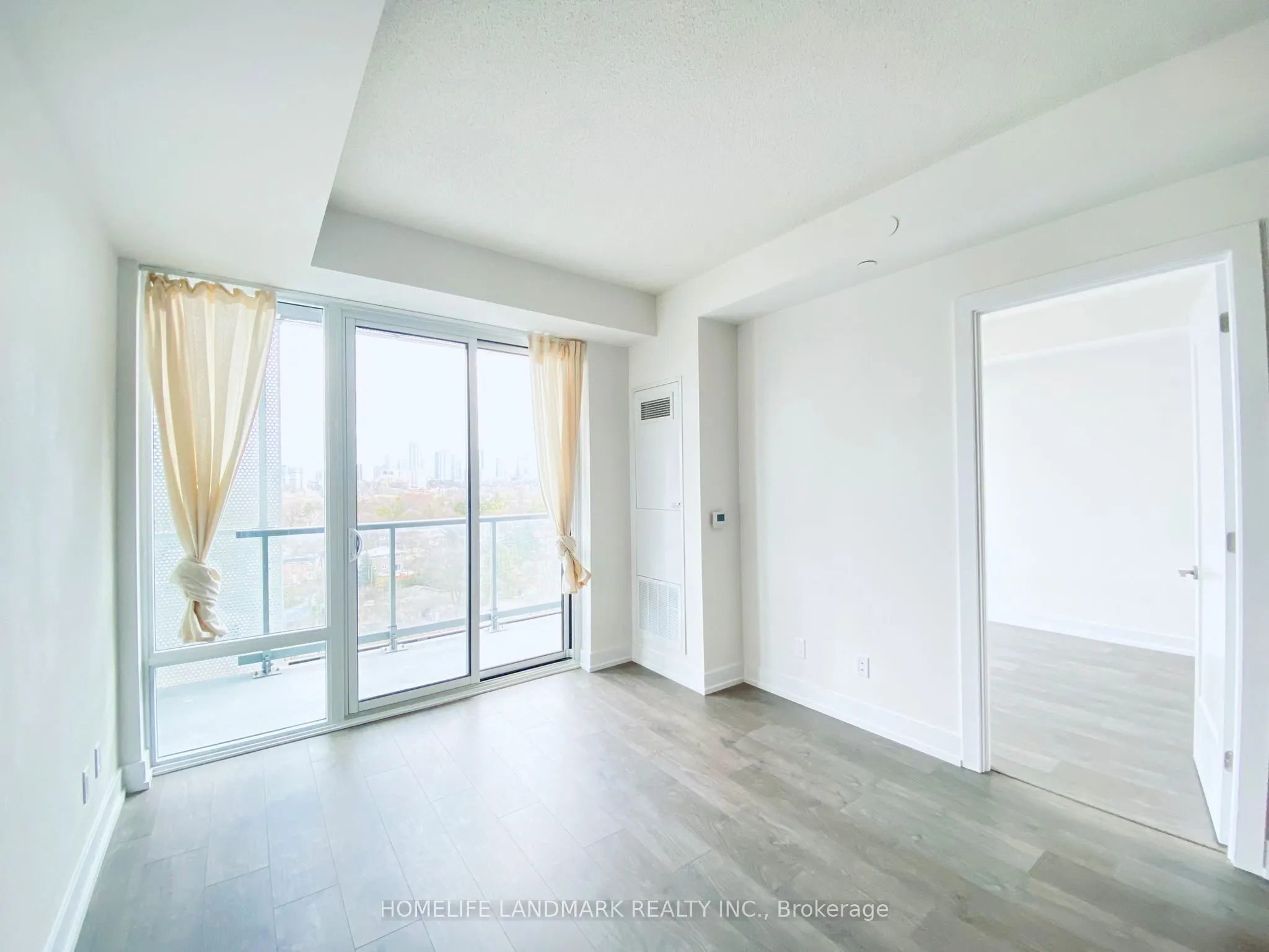 25 Adra Grado Way, #1240