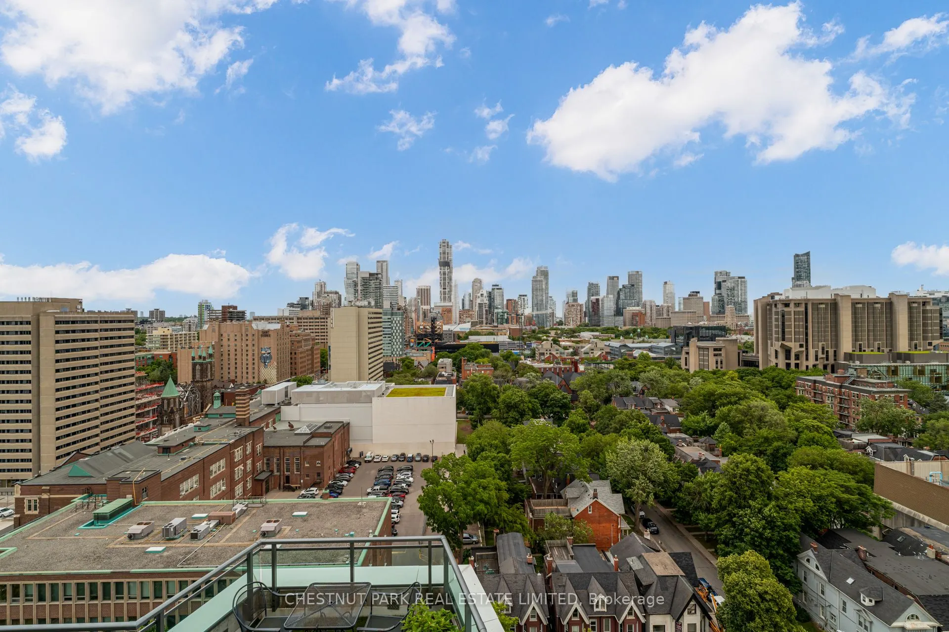 736 Spadina Avenue, #1711