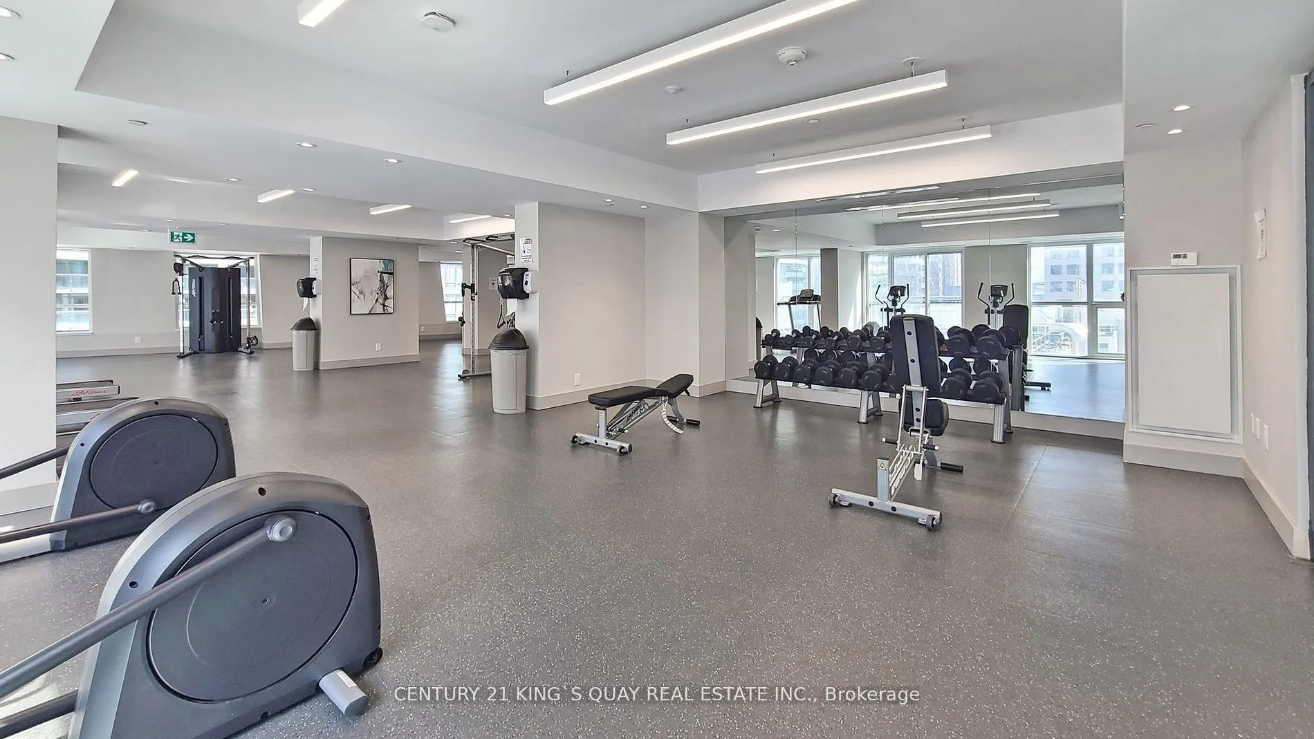 99 JOHN Street, #201