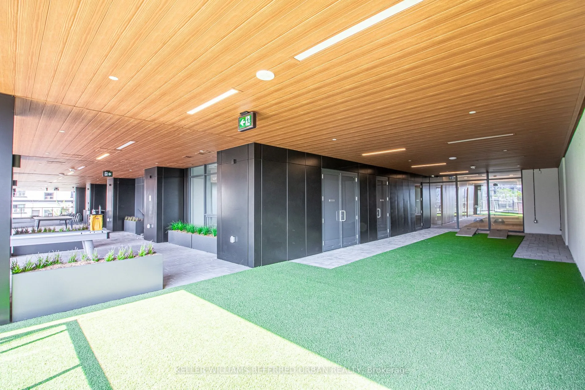 319 Jarvis Street, #2205