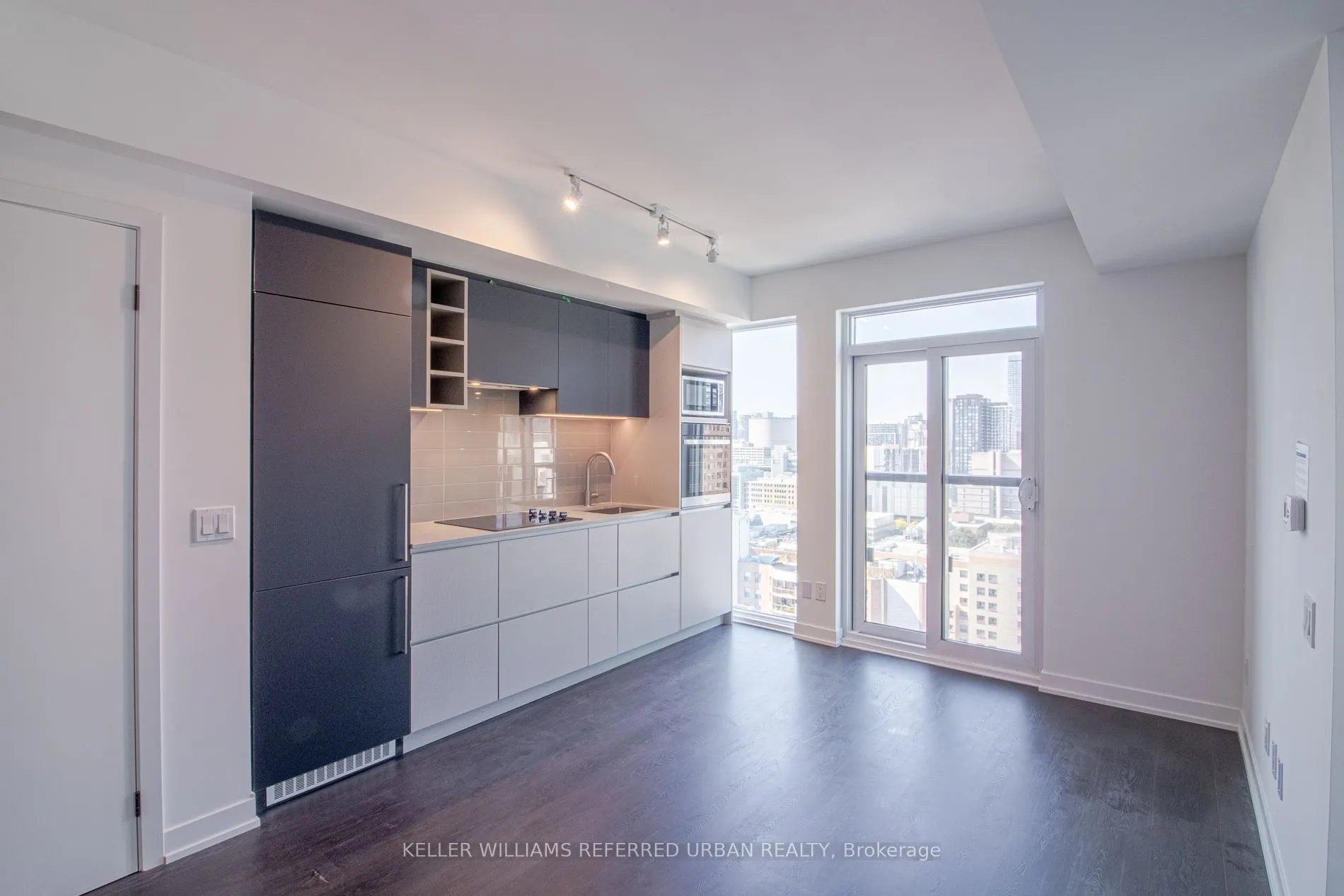 319 Jarvis Street, #2205