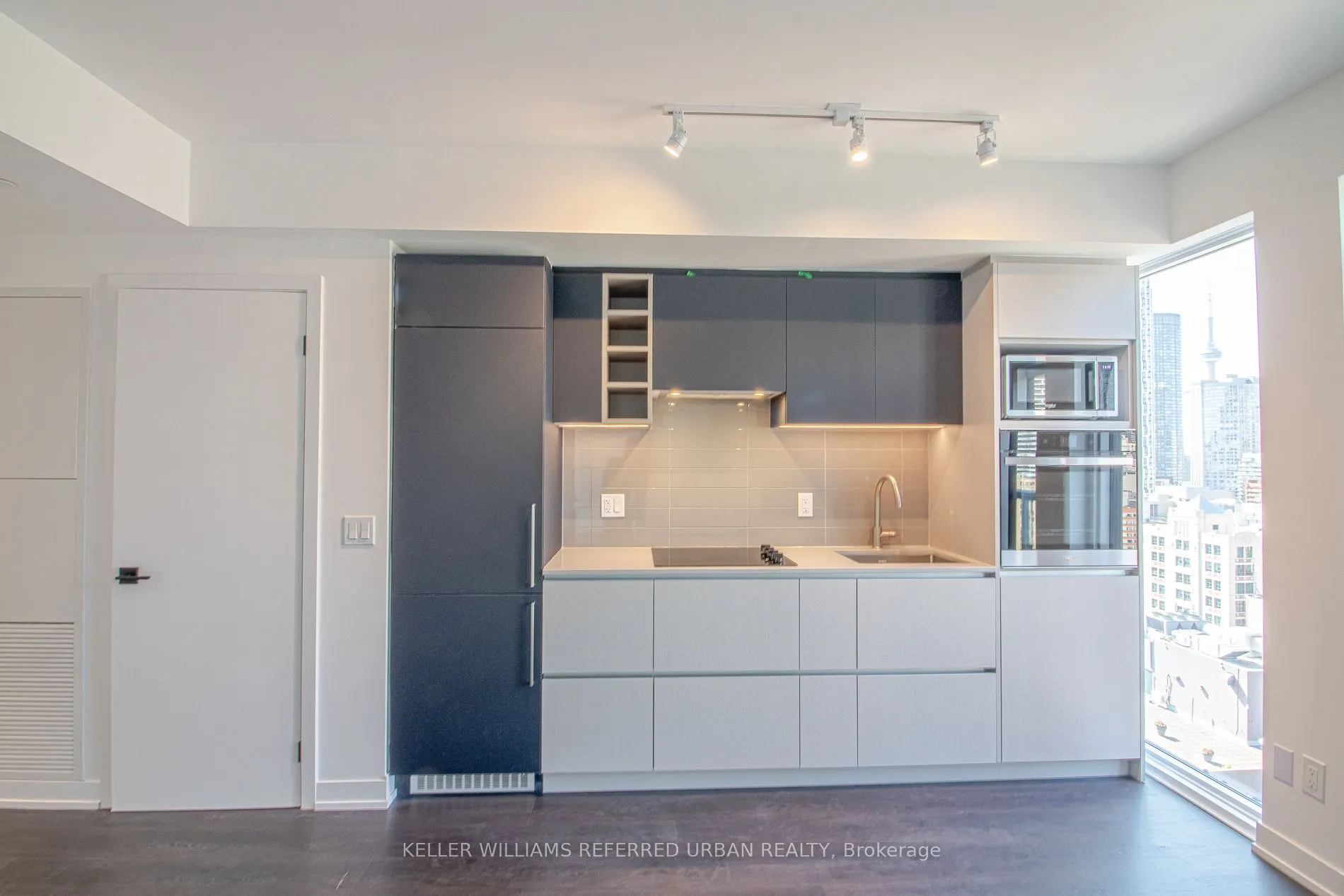 319 Jarvis Street, #2205