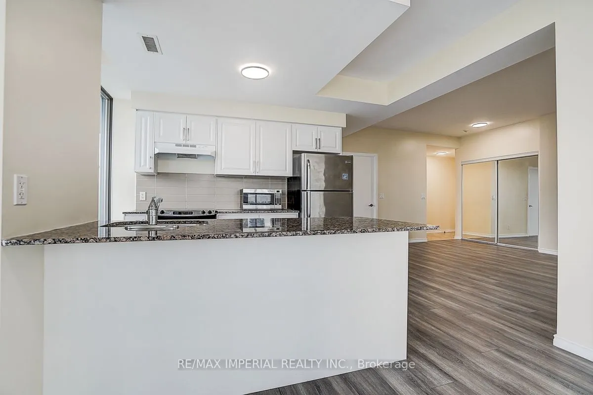 832 Bay Street, #3405