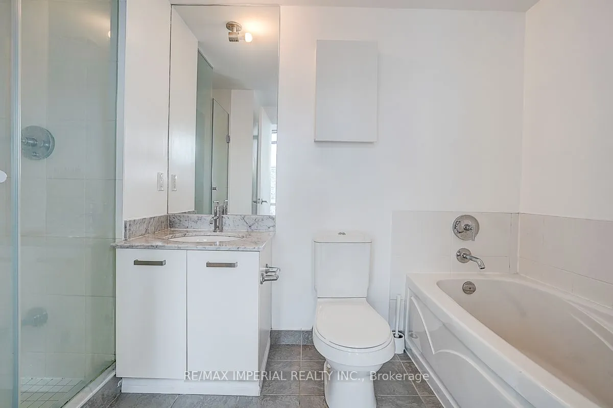 832 Bay Street, #3405