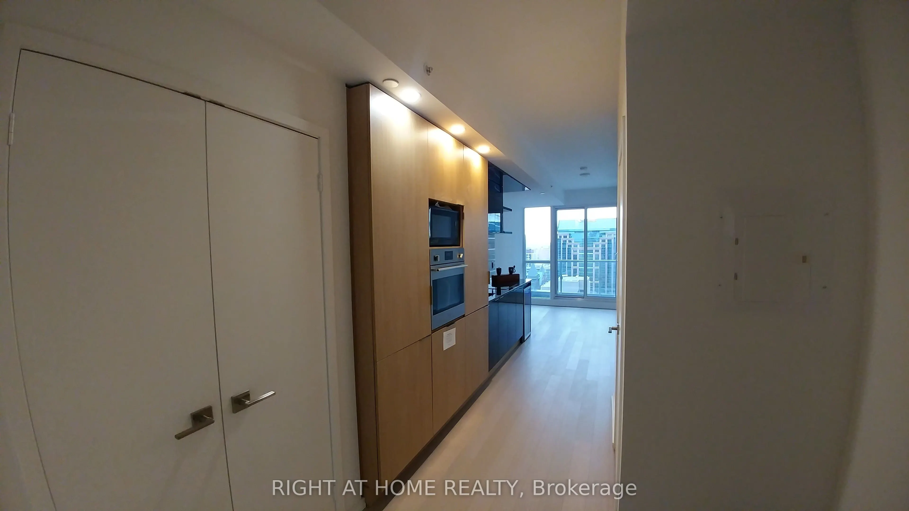 70 Temperance Street, #2305