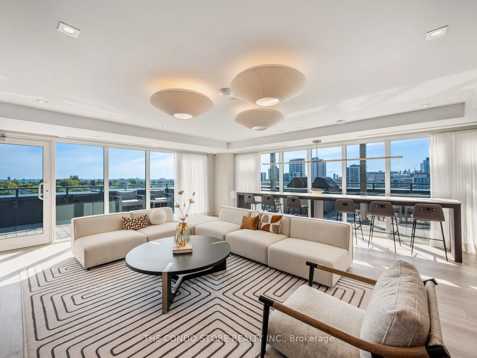 8 Manor Road W, #311