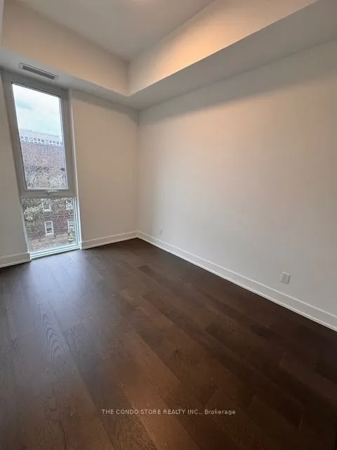 8 Manor Road W, #311