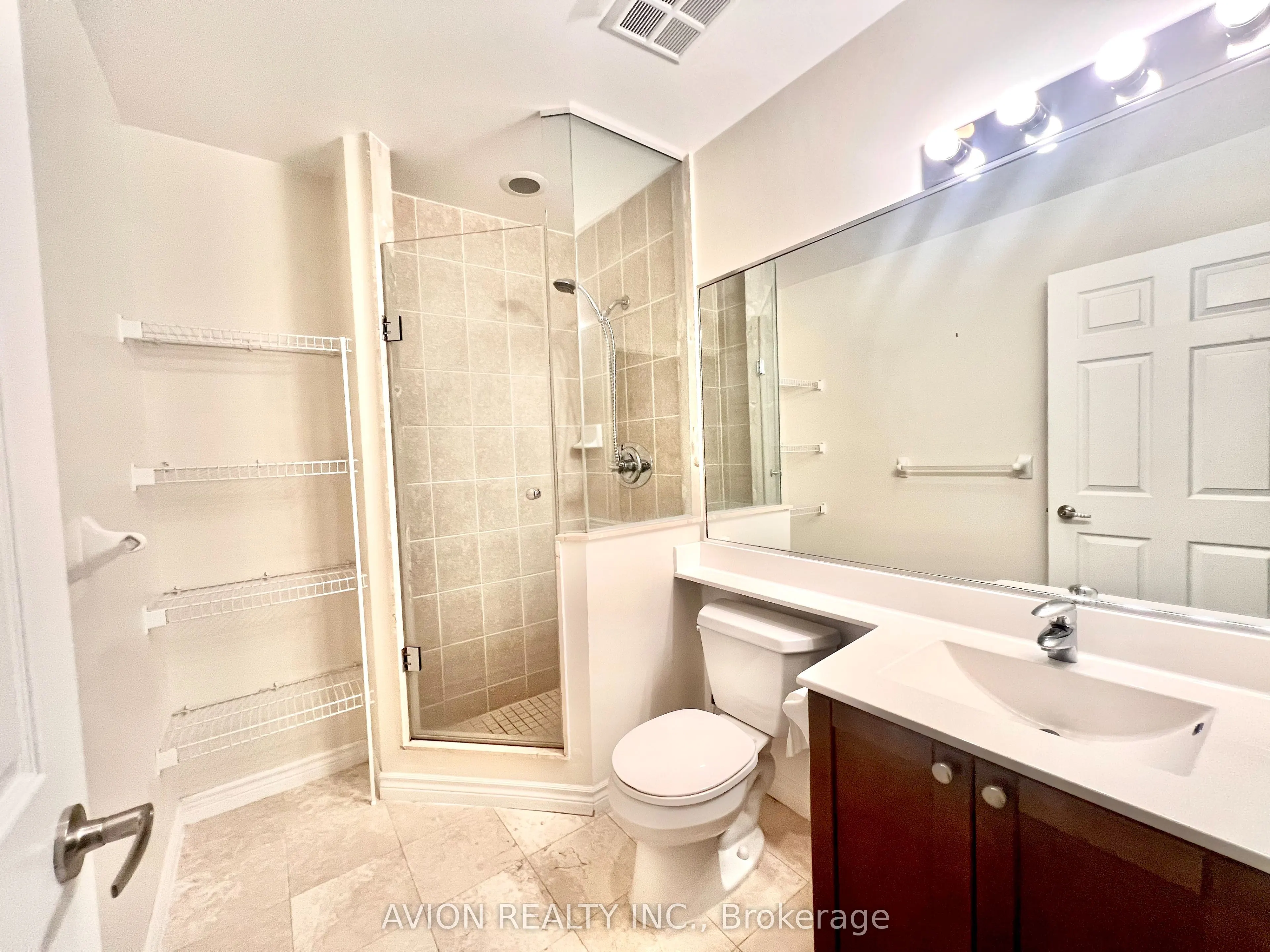 761 Bay Street, #2610