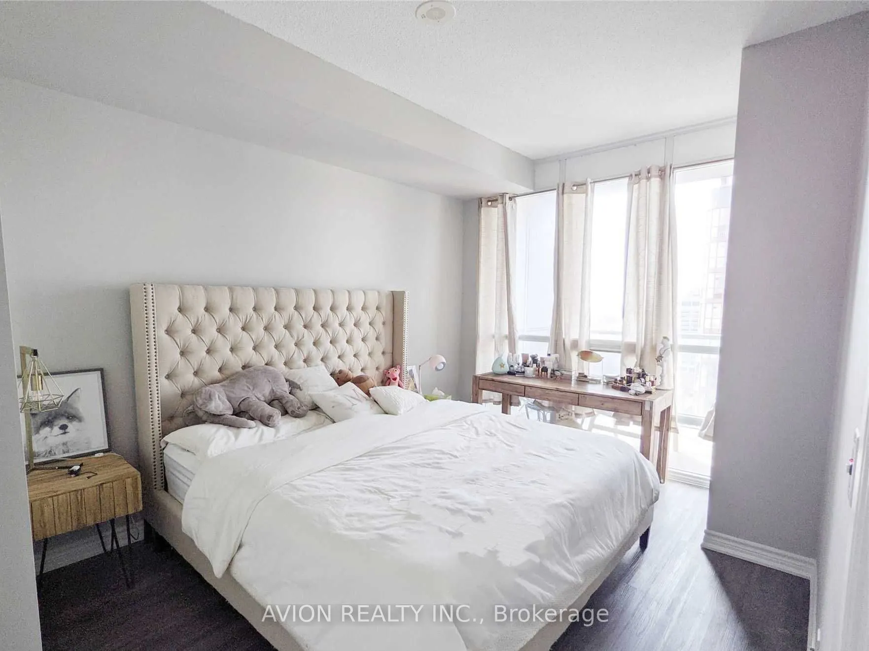 761 Bay Street, #2610