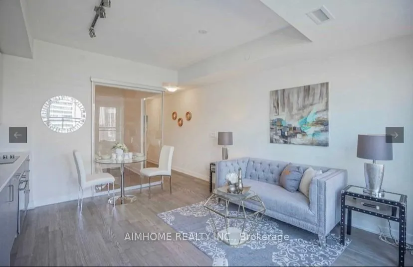 17 Dundonald Street, #1104