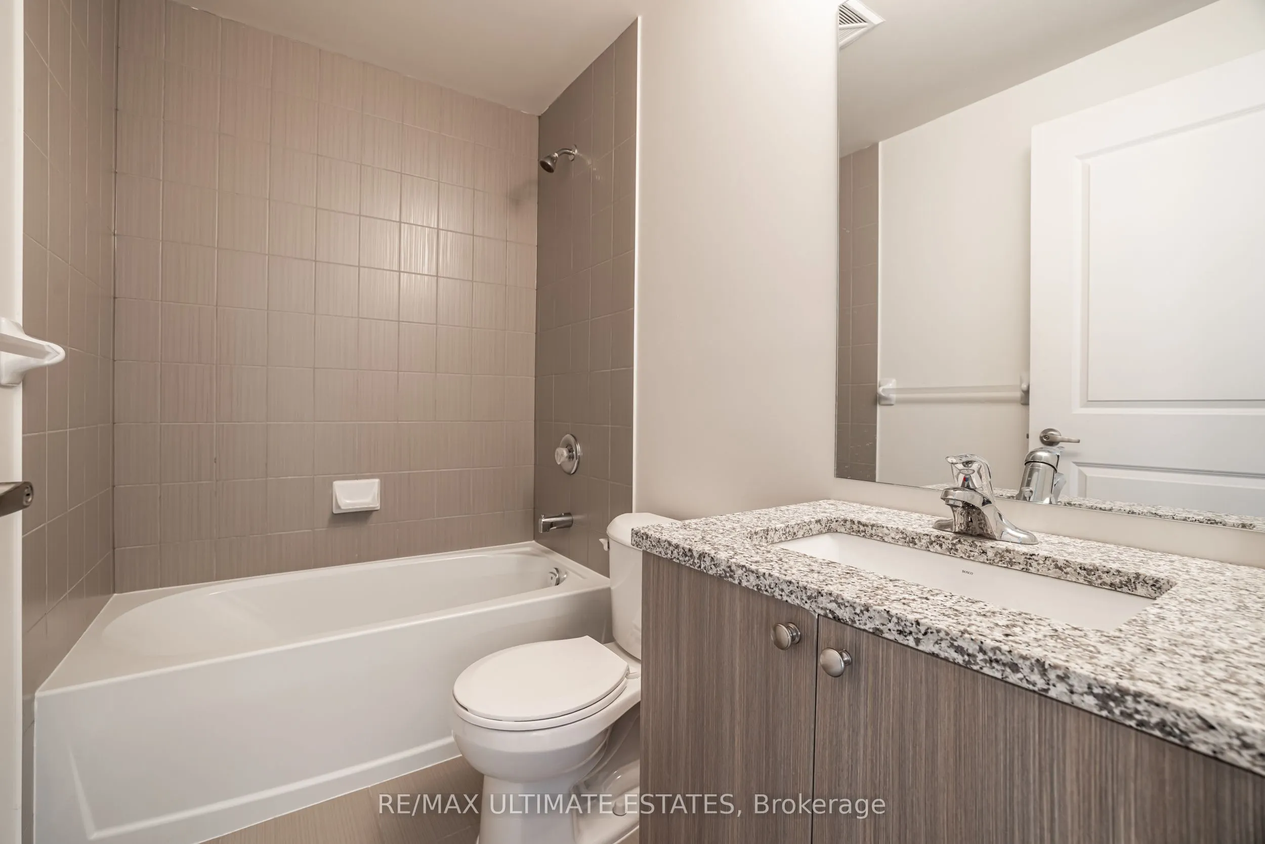 4955 Yonge Street, #9