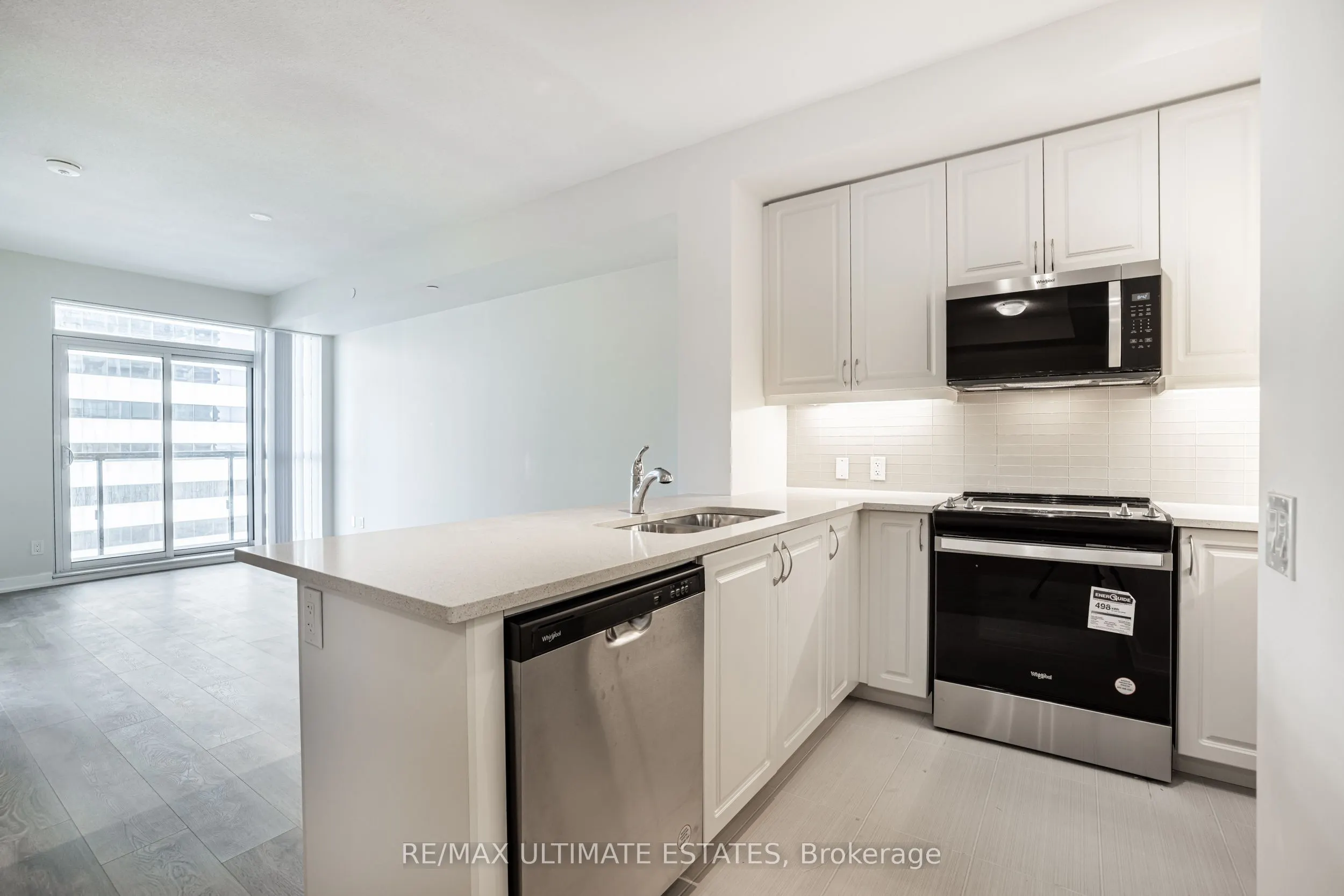 4955 Yonge Street, #9