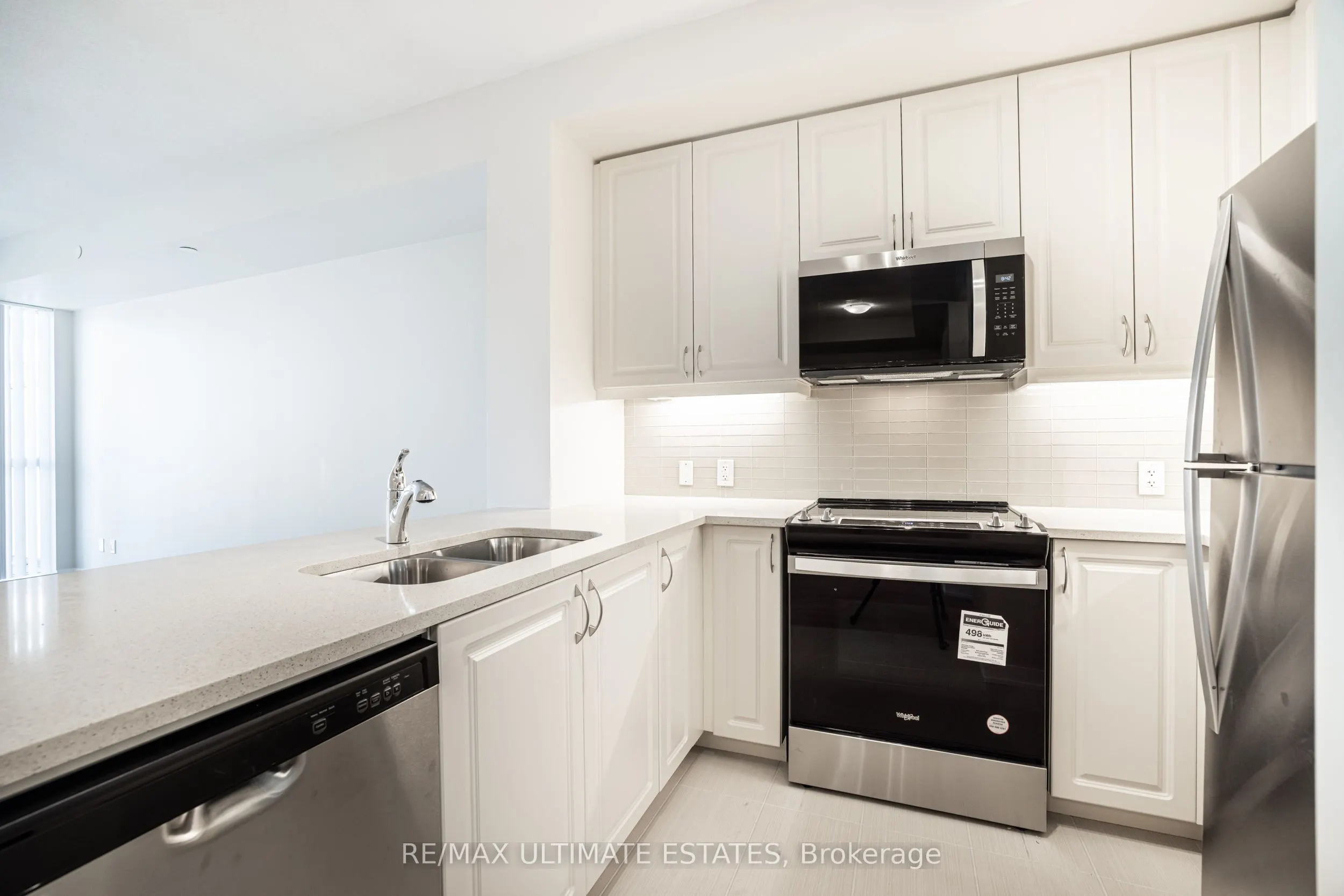 4955 Yonge Street, #9