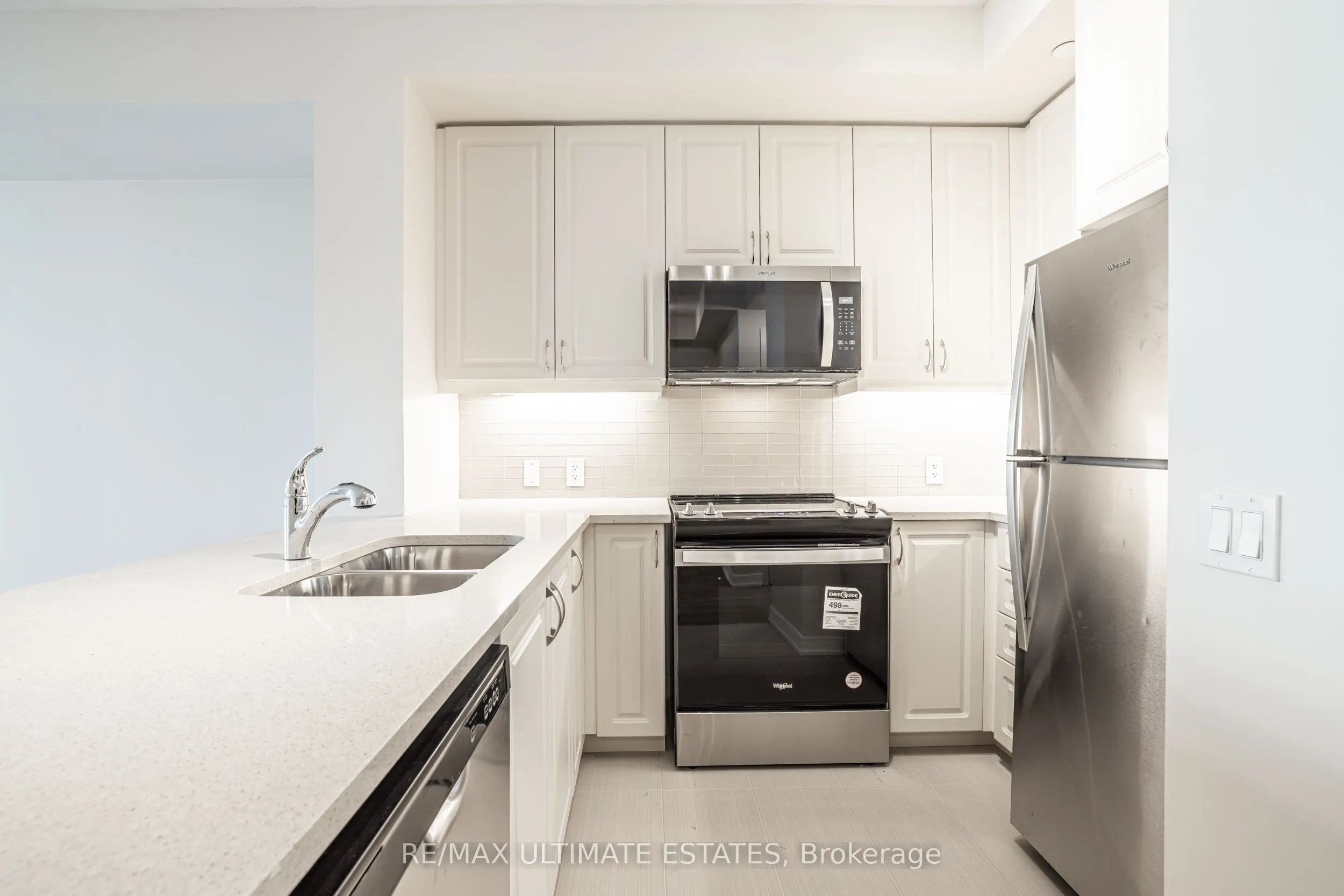 4955 Yonge Street, #9