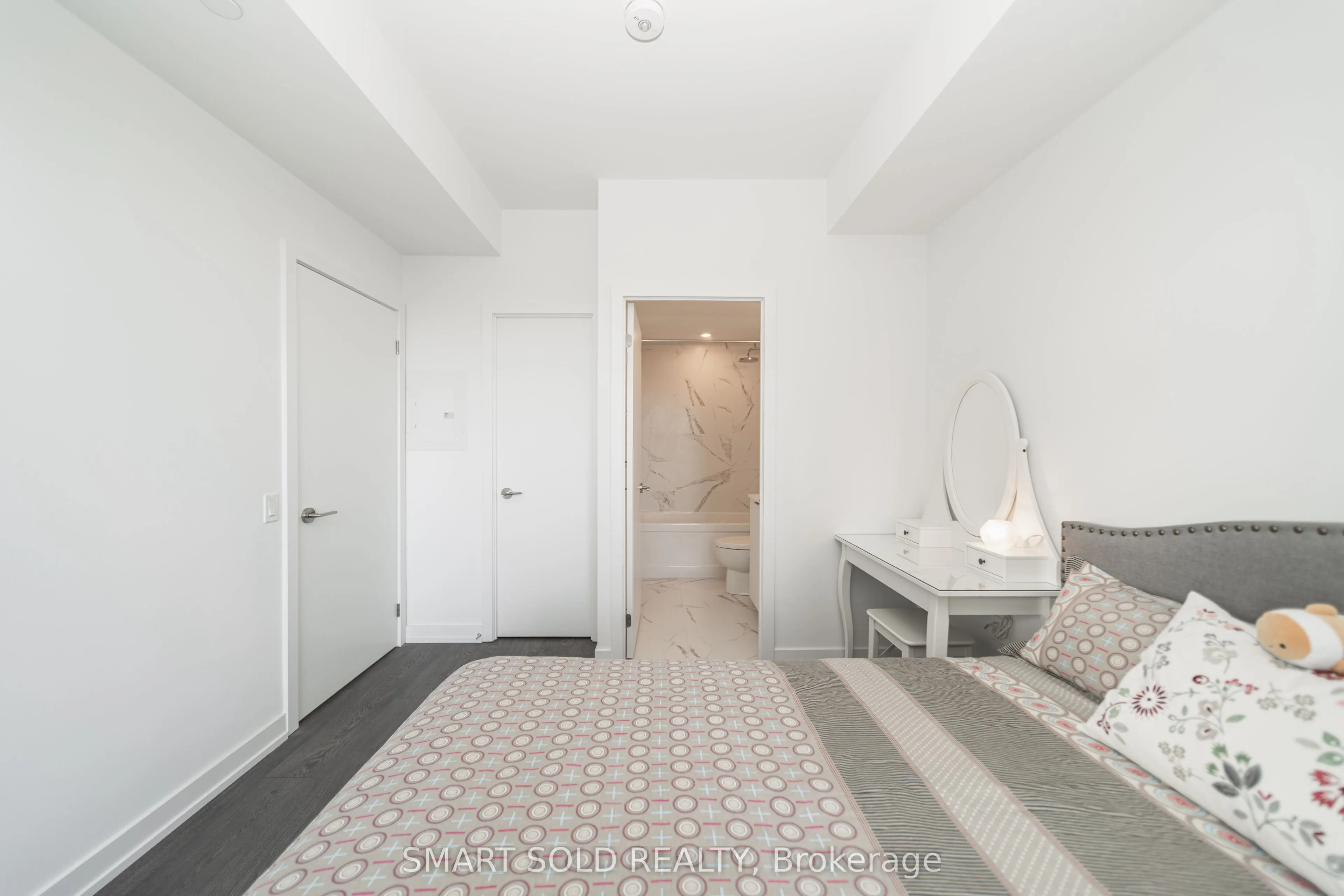 7 Golden Lion Heights, #N2005