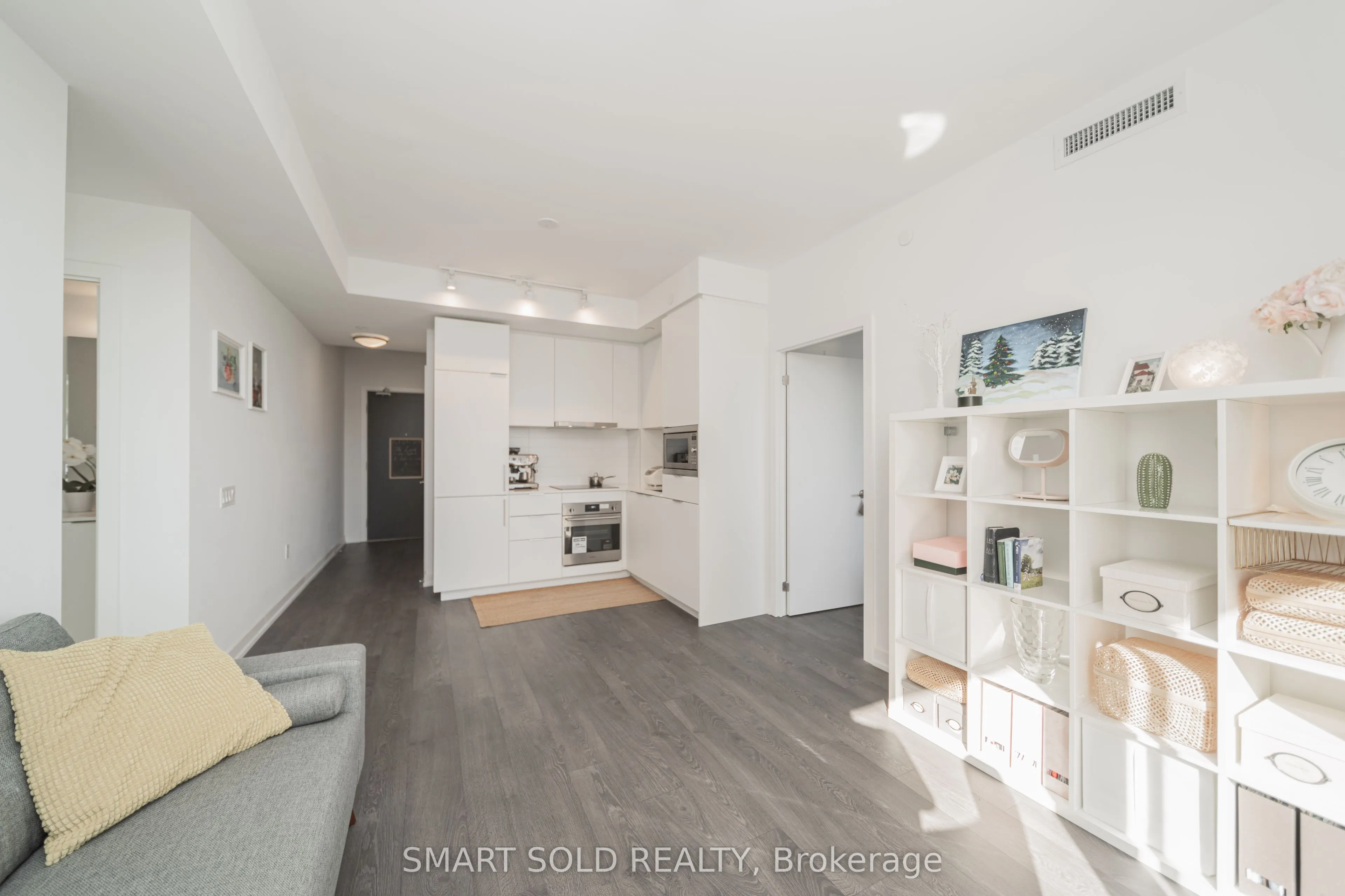 7 Golden Lion Heights, #N2005