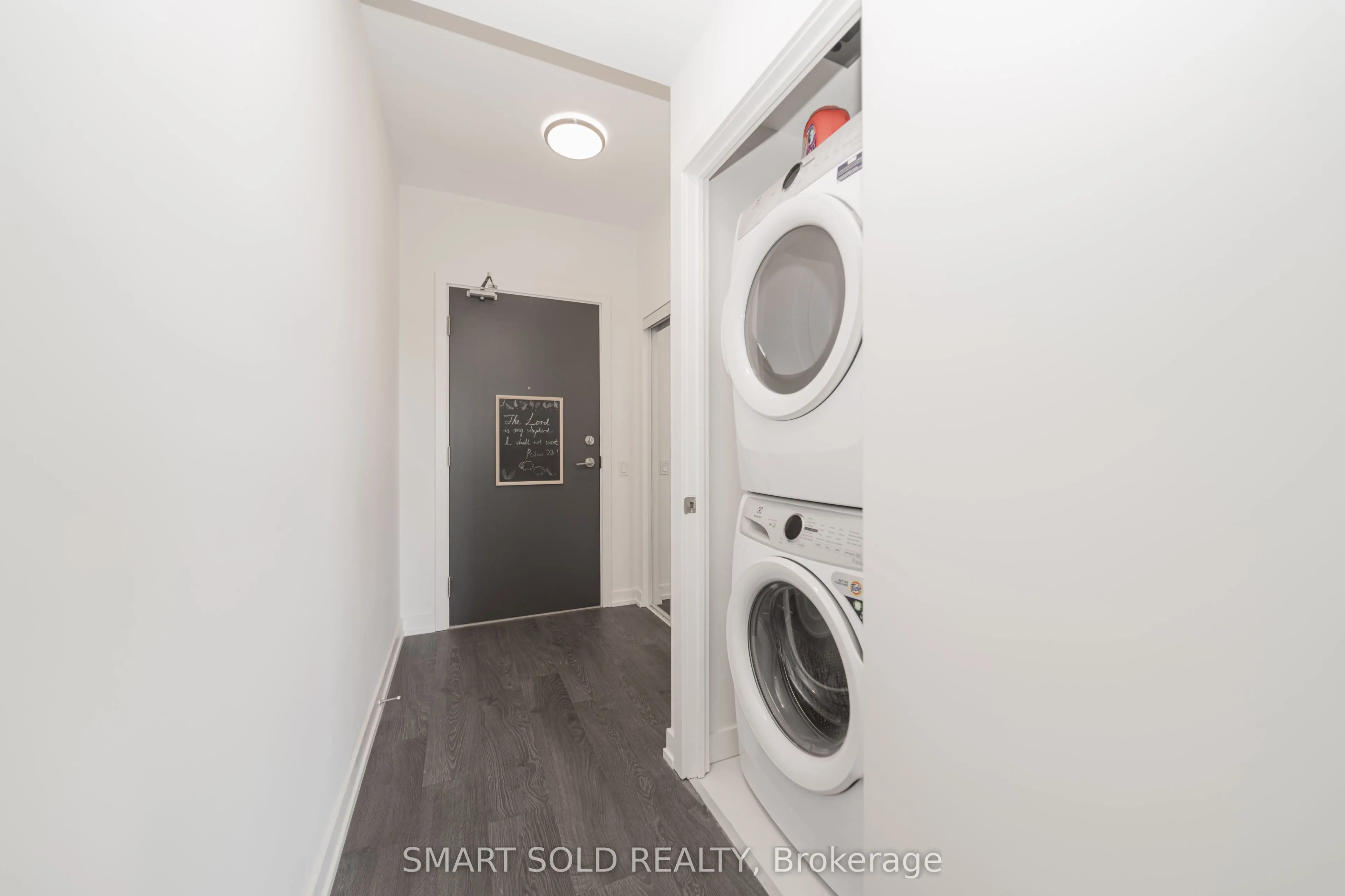 7 Golden Lion Heights, #N2005