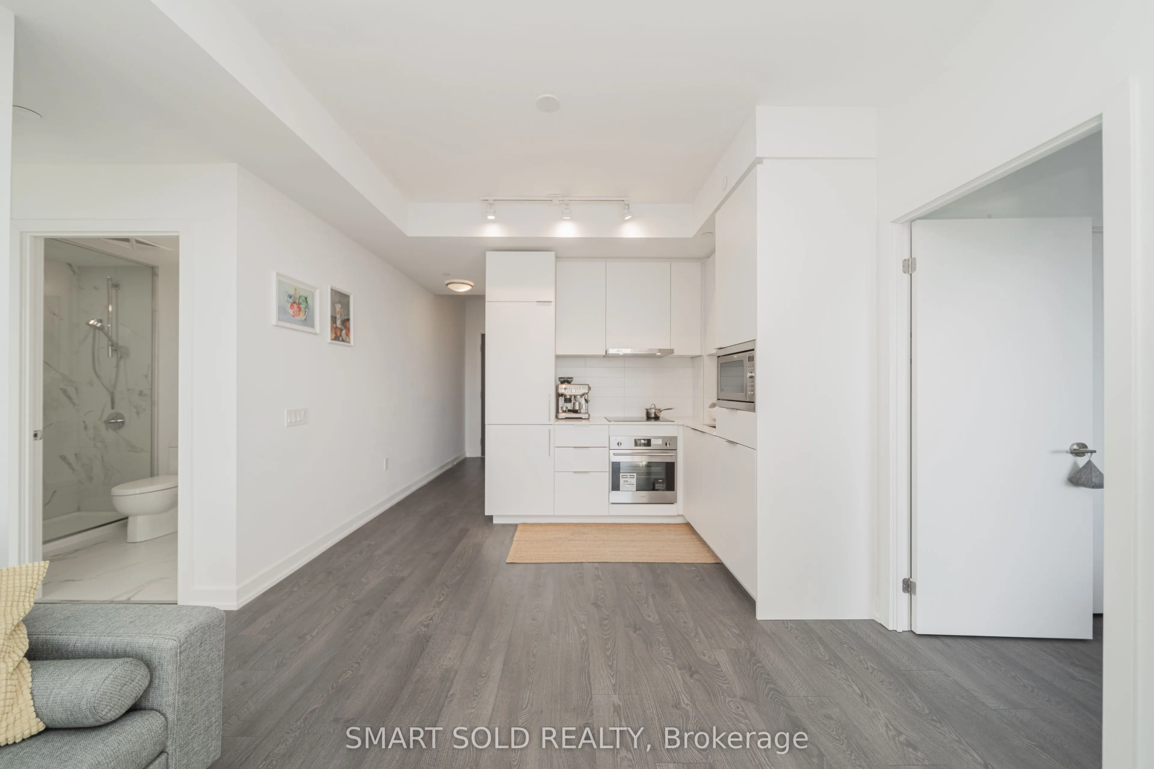 7 Golden Lion Heights, #N2005