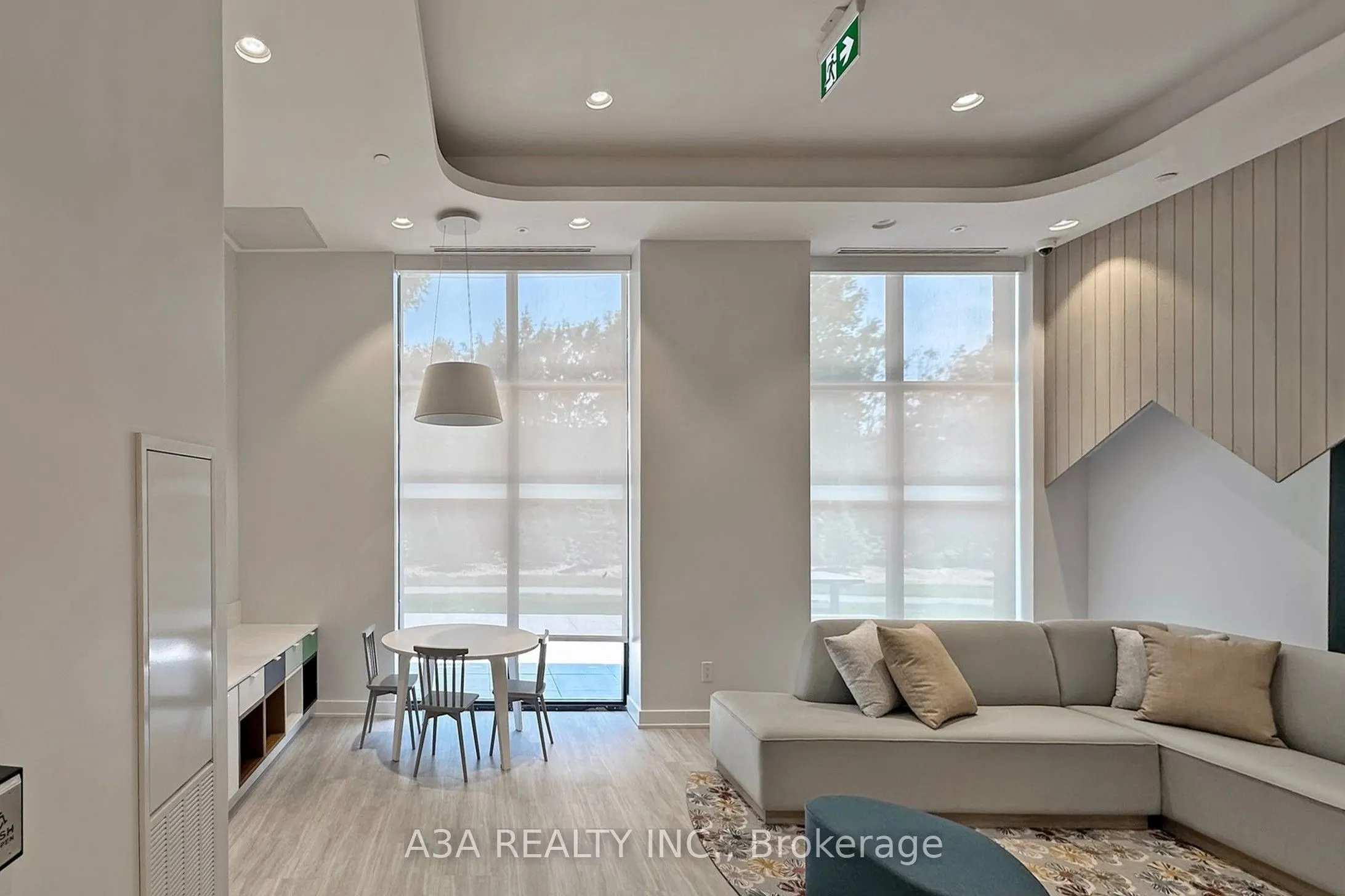 188 Fairview Mall Drive, #2705